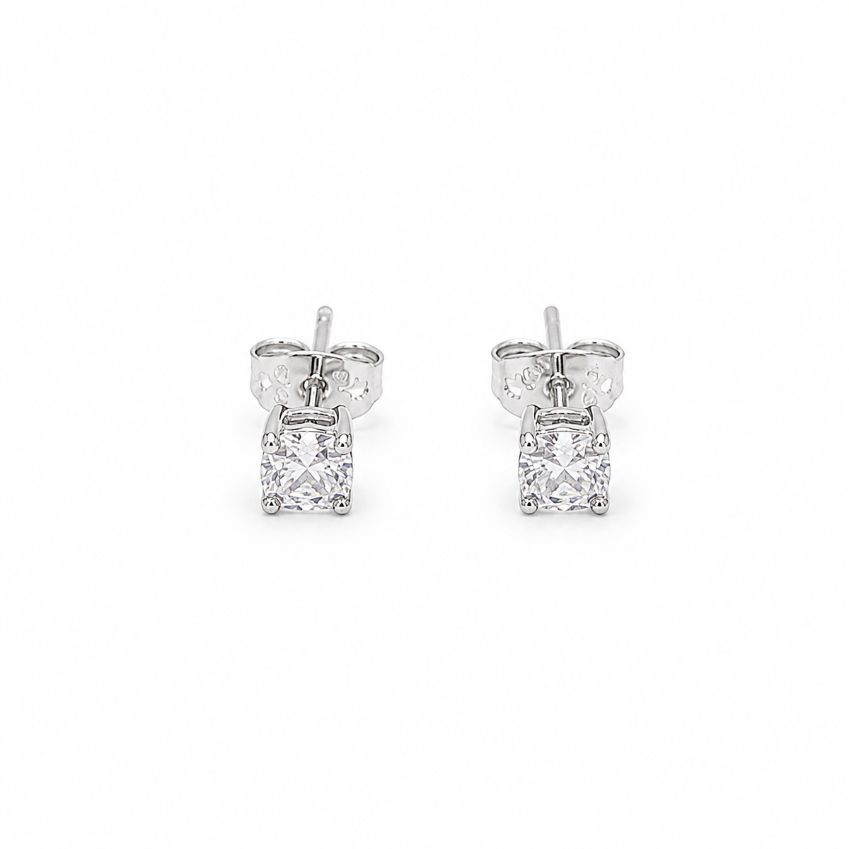 silver round-Cut Stud Earrings – Round Stone Design