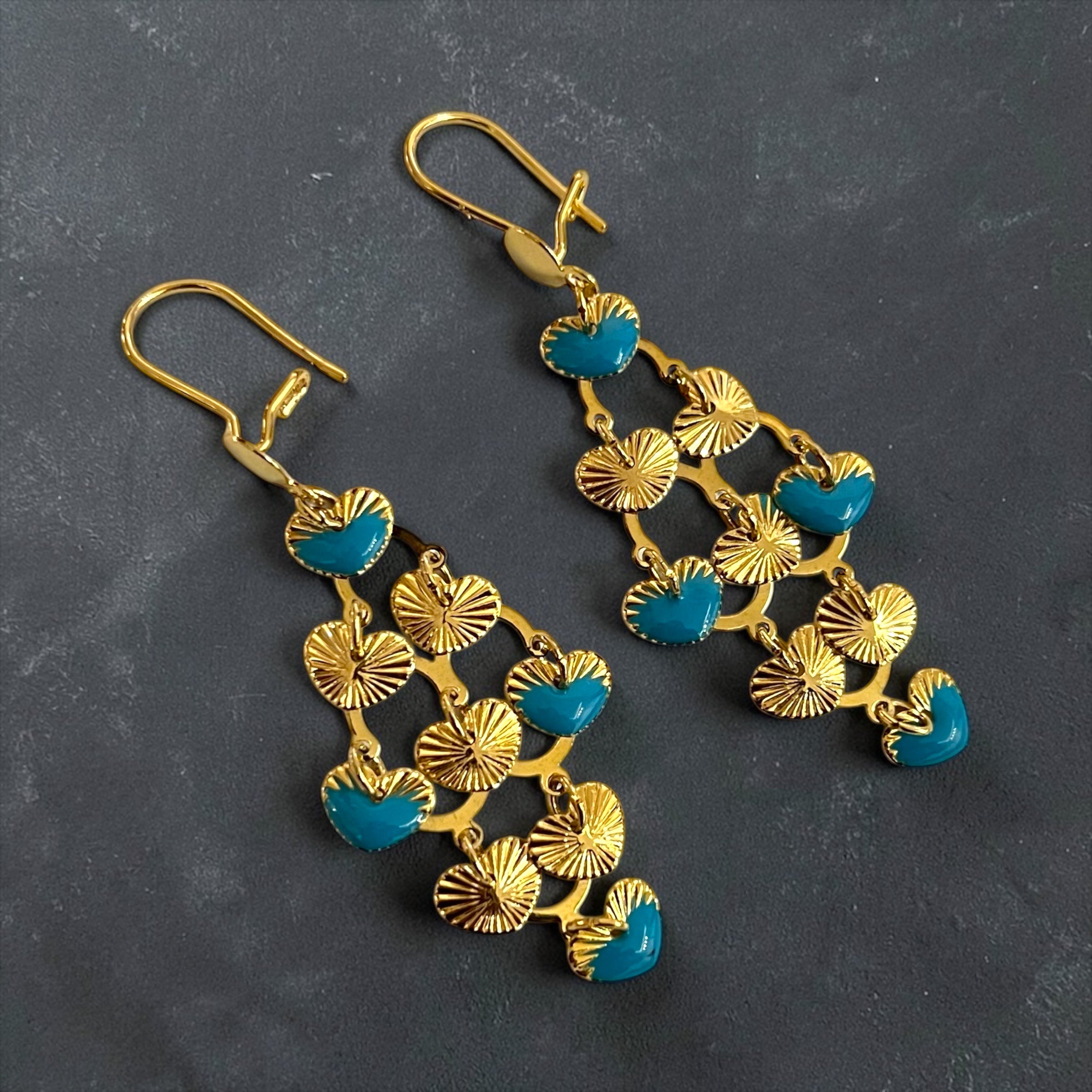 Turquoise Heart Drop Earrings – Gold Cascade