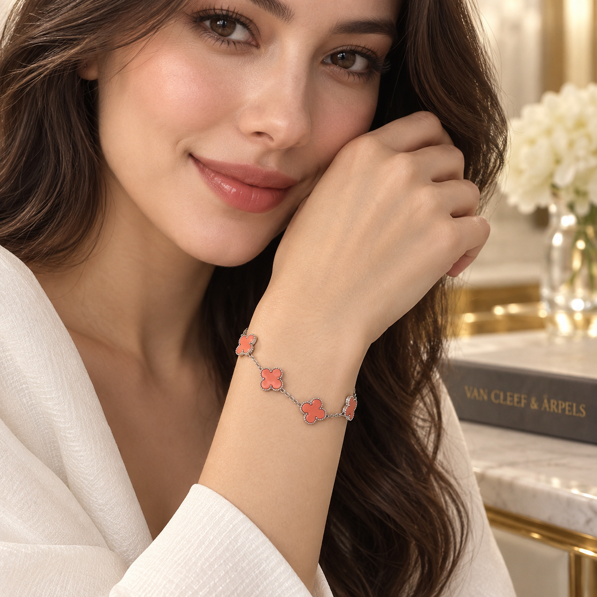 Vip Clover Enamel Bracelet – Sweet & Timeless ✨