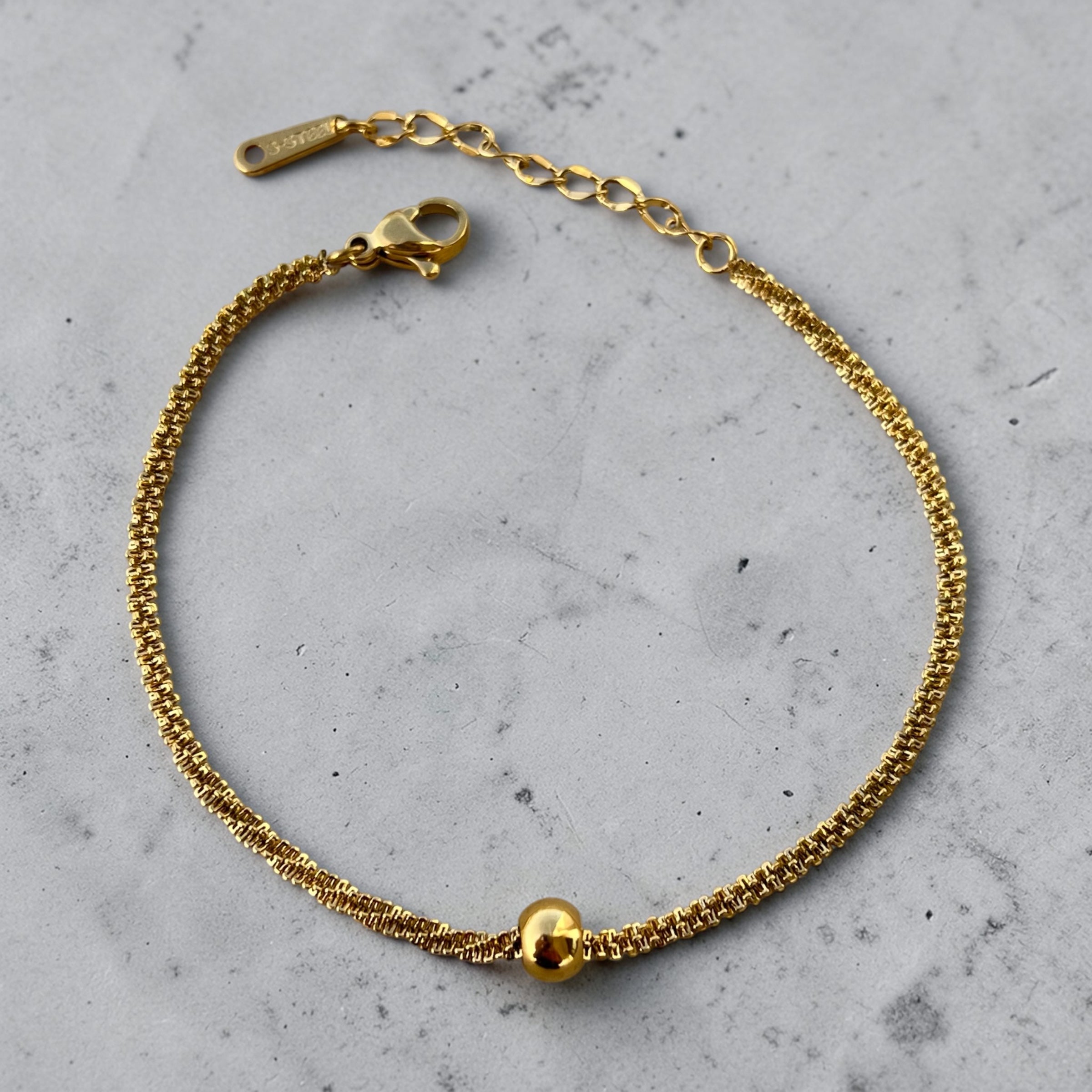 Minimal Gold Bead Bracelet – Elegant Chain