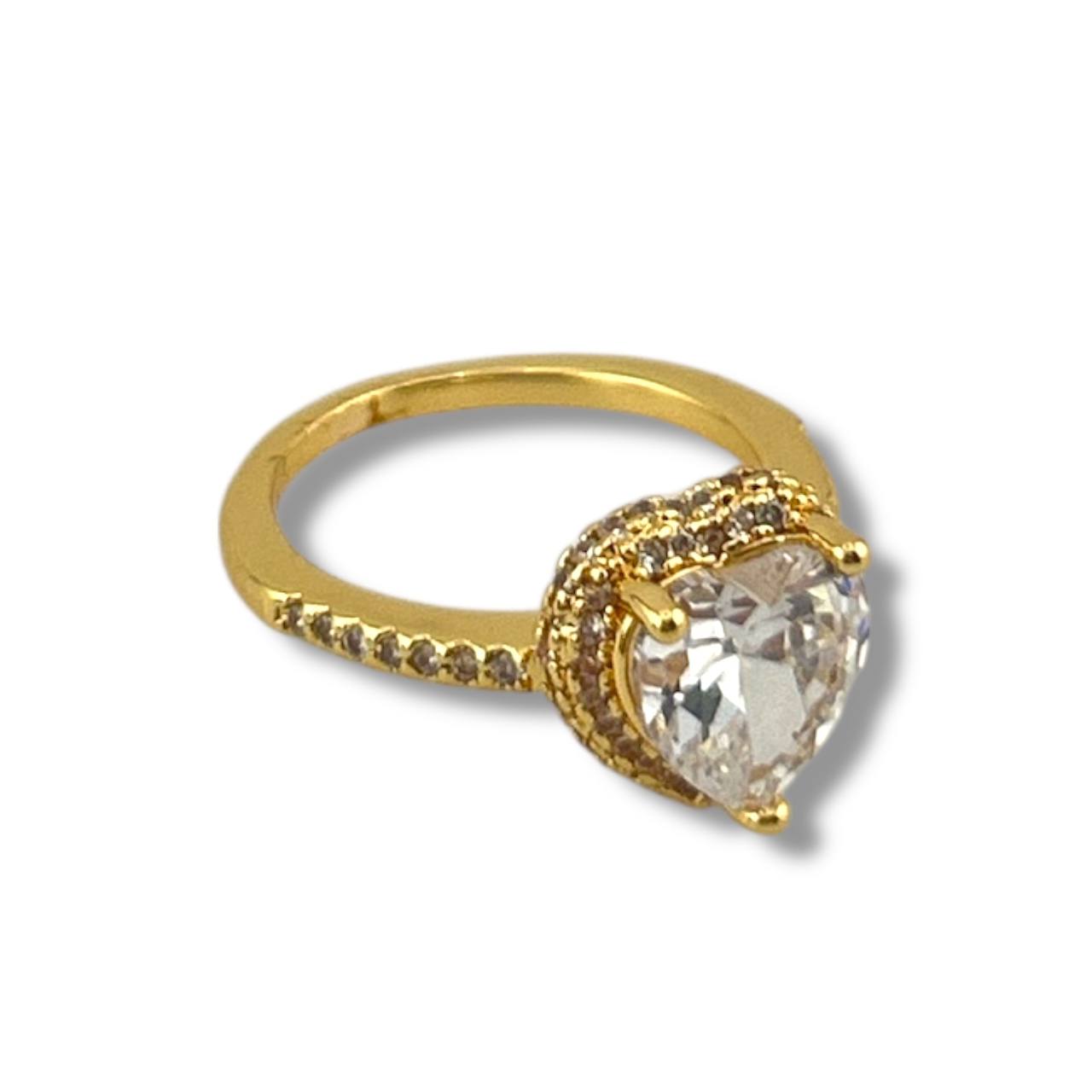 Crystal Heart Solitaire Ring – Silver Elegance