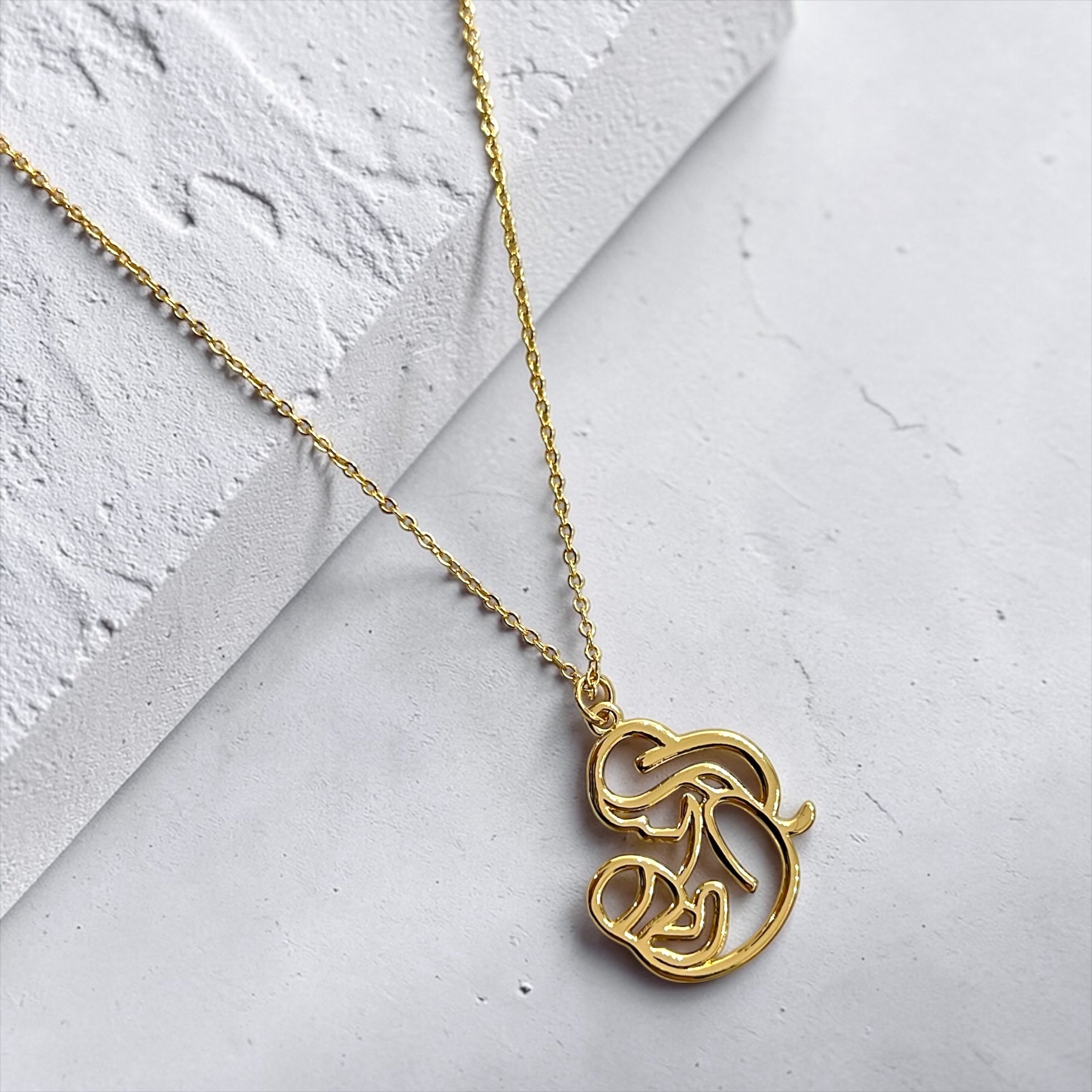 MOM & BABY Pendant Necklace – 18K Gold-Plated