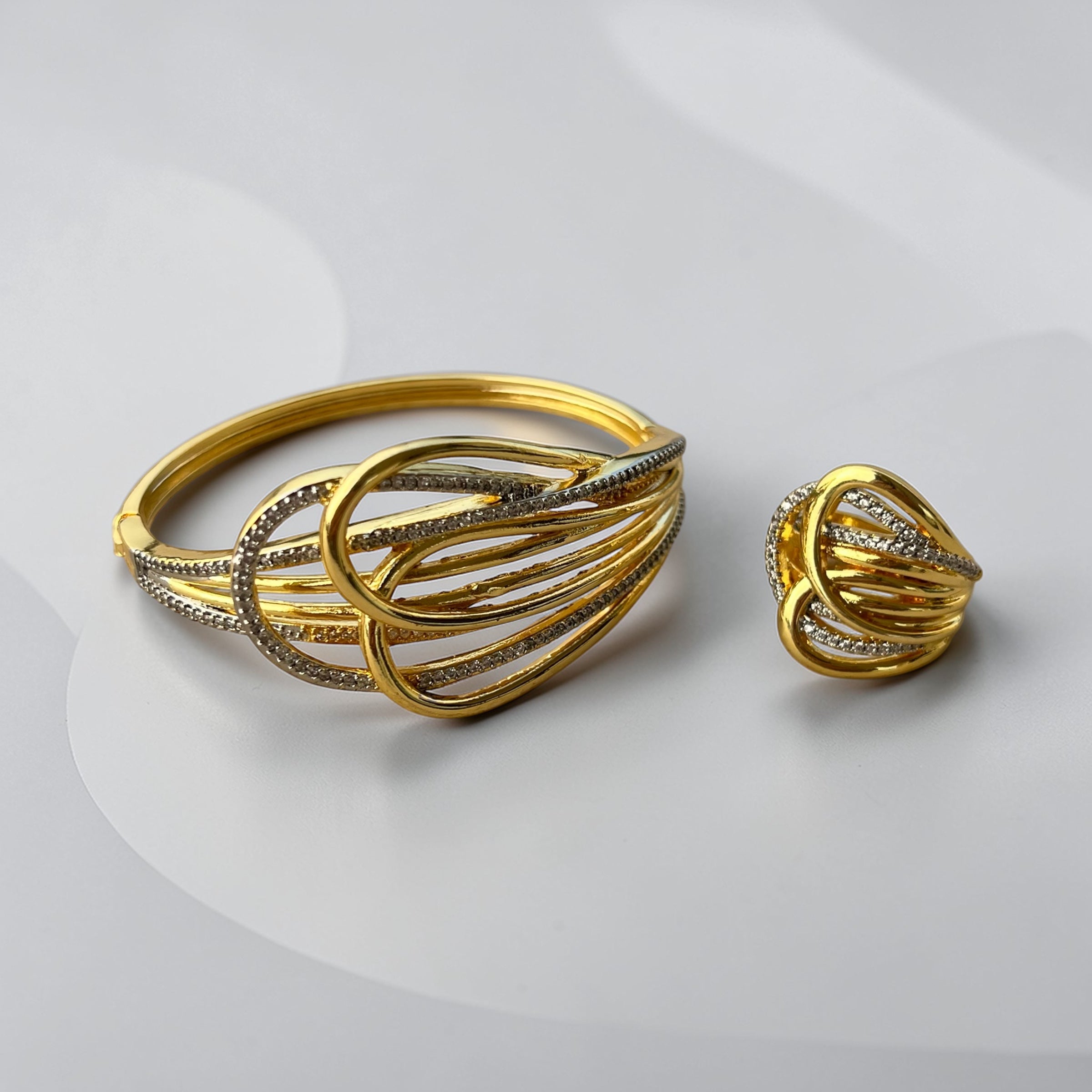 Infinity Knot Bracelet & Ring Set – 18K Gold-Plated with Sparkling Accents