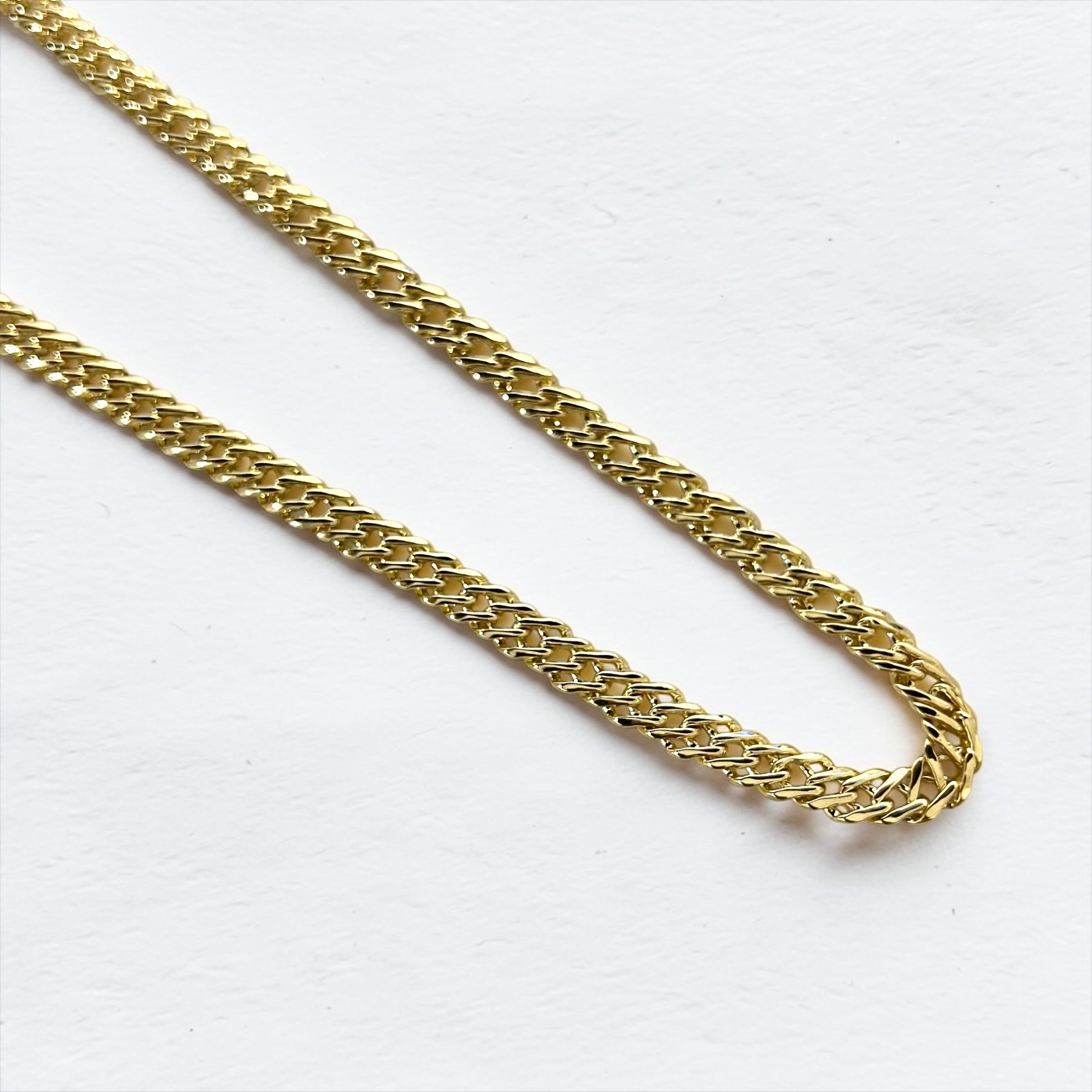 Sleek Cuban Link Chain Necklace 💛✨