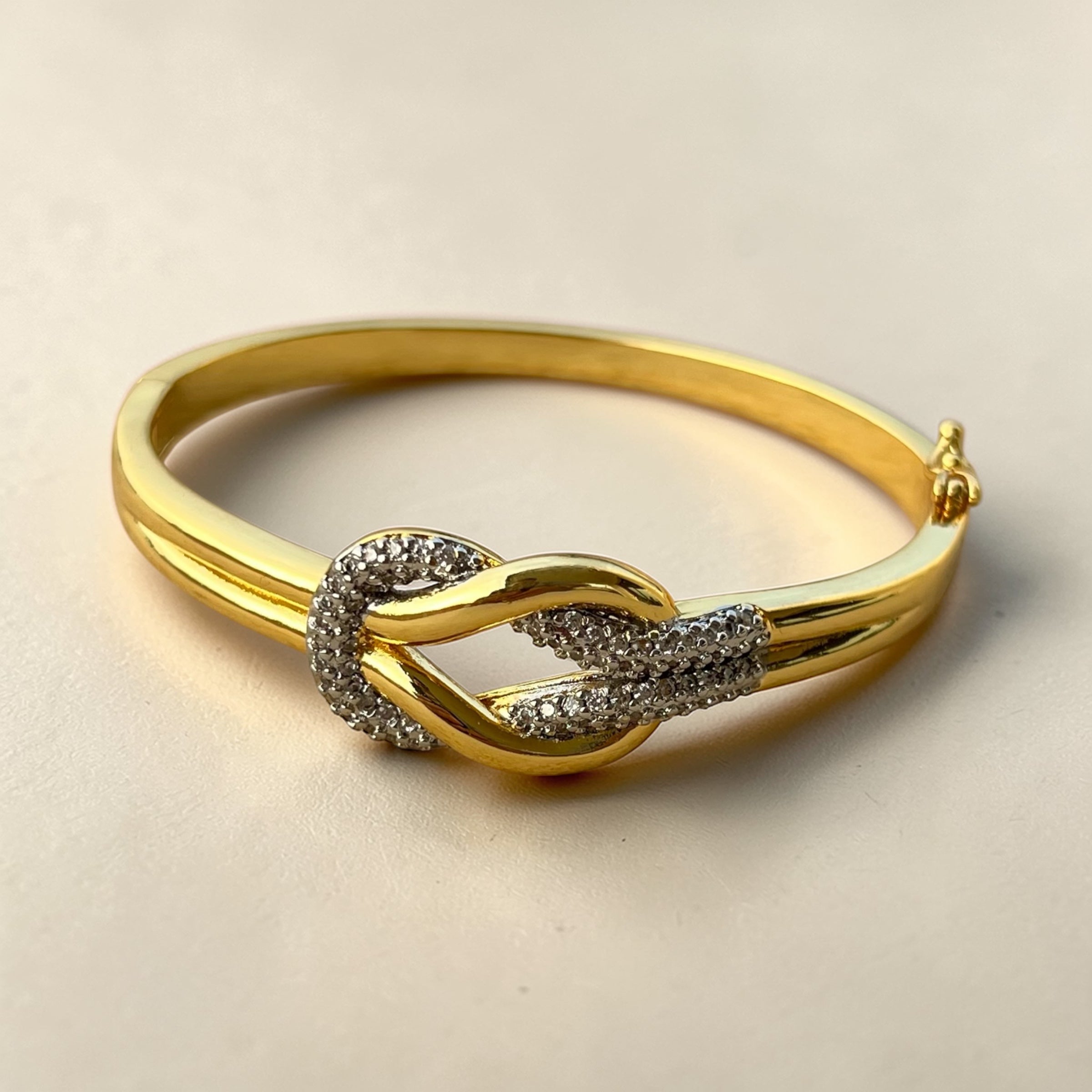 Gold Knot Pavé Bangle – Timeless & Elegant