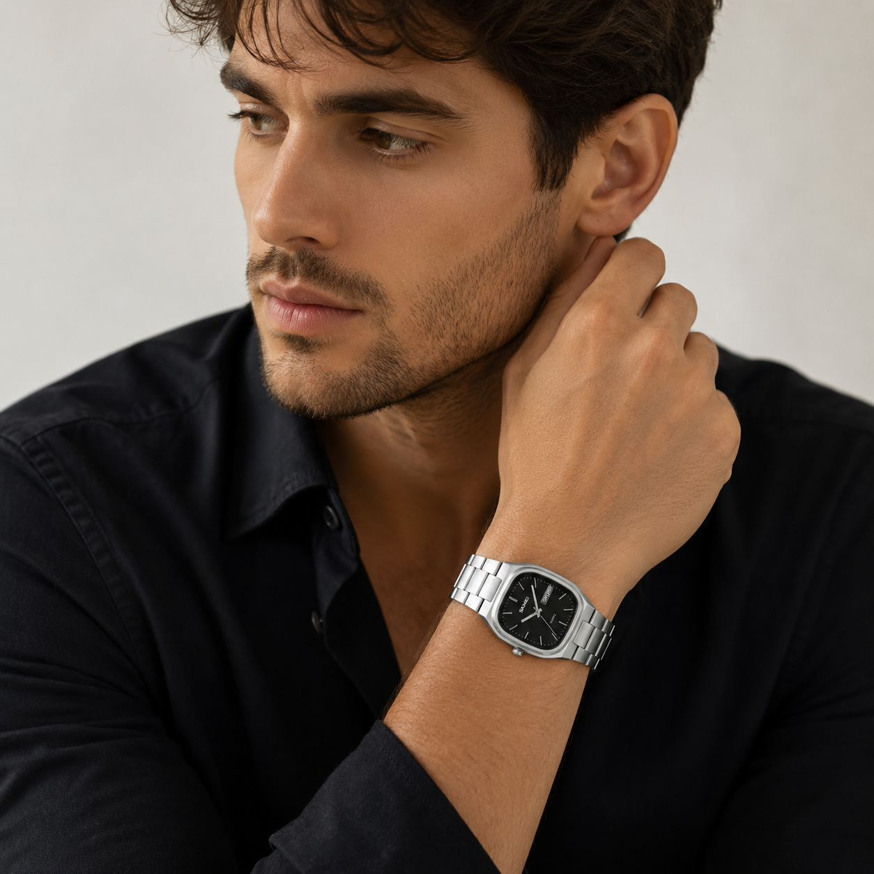 ⌚ Classic Stainless Steel Watch by SKMEI – Timeless & Reliable