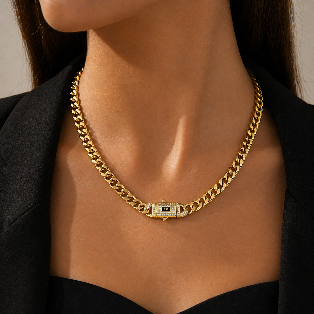 Monaco Lock Chain Necklace – Gold Statement