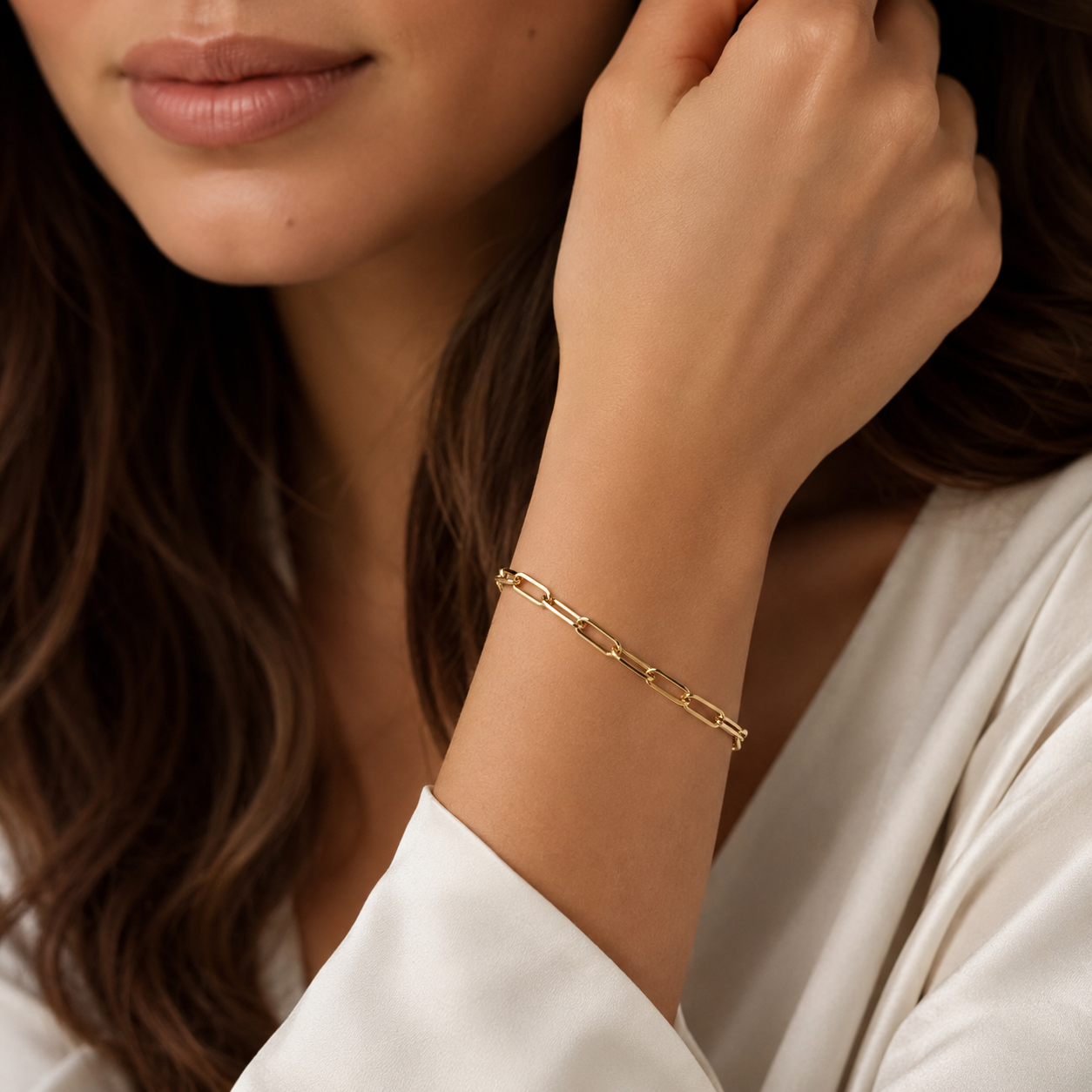 Classic thin Gold Paperclip Chain Bracelet
