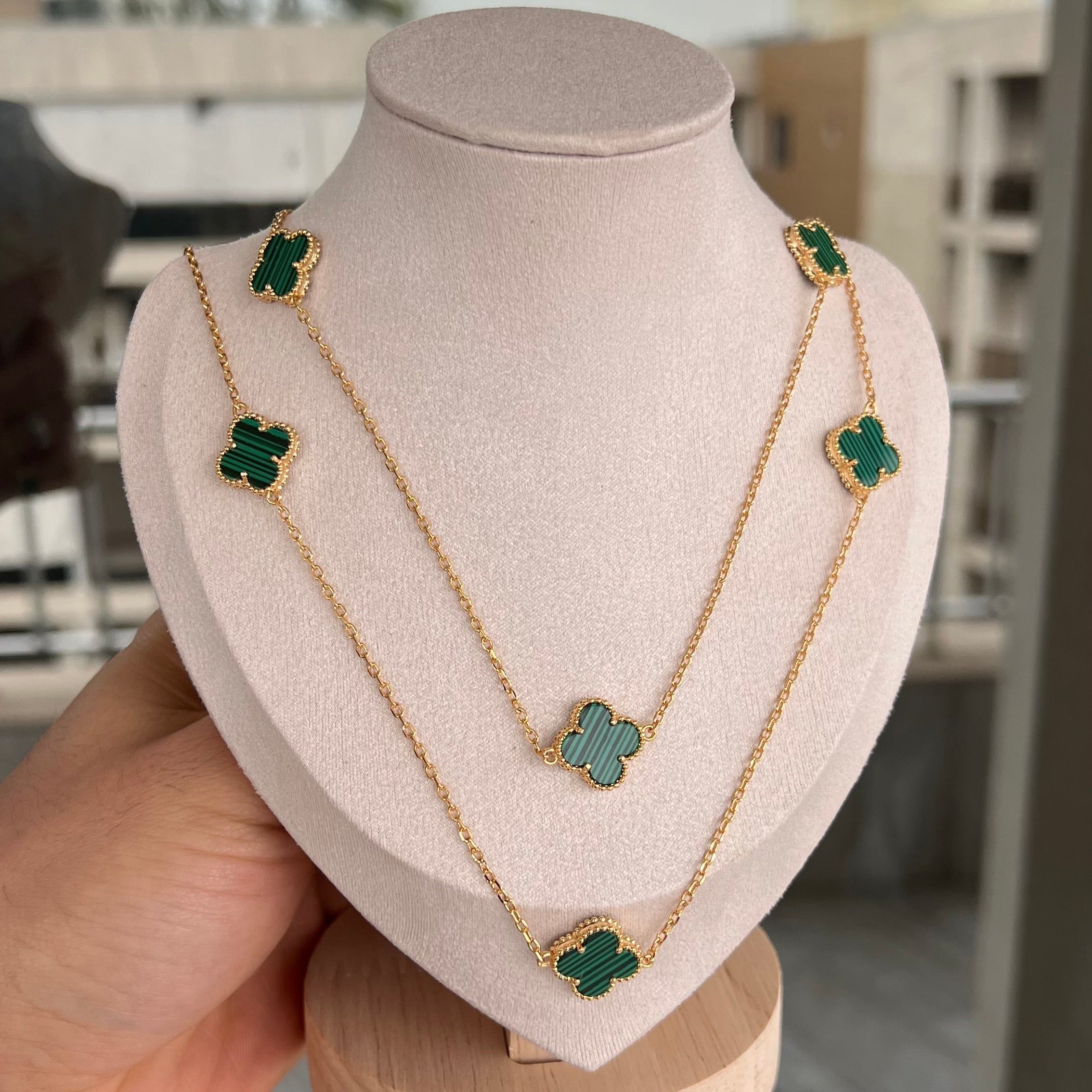 Van Cleef Clover Charm necklace – 18K Gold Plated Elegance