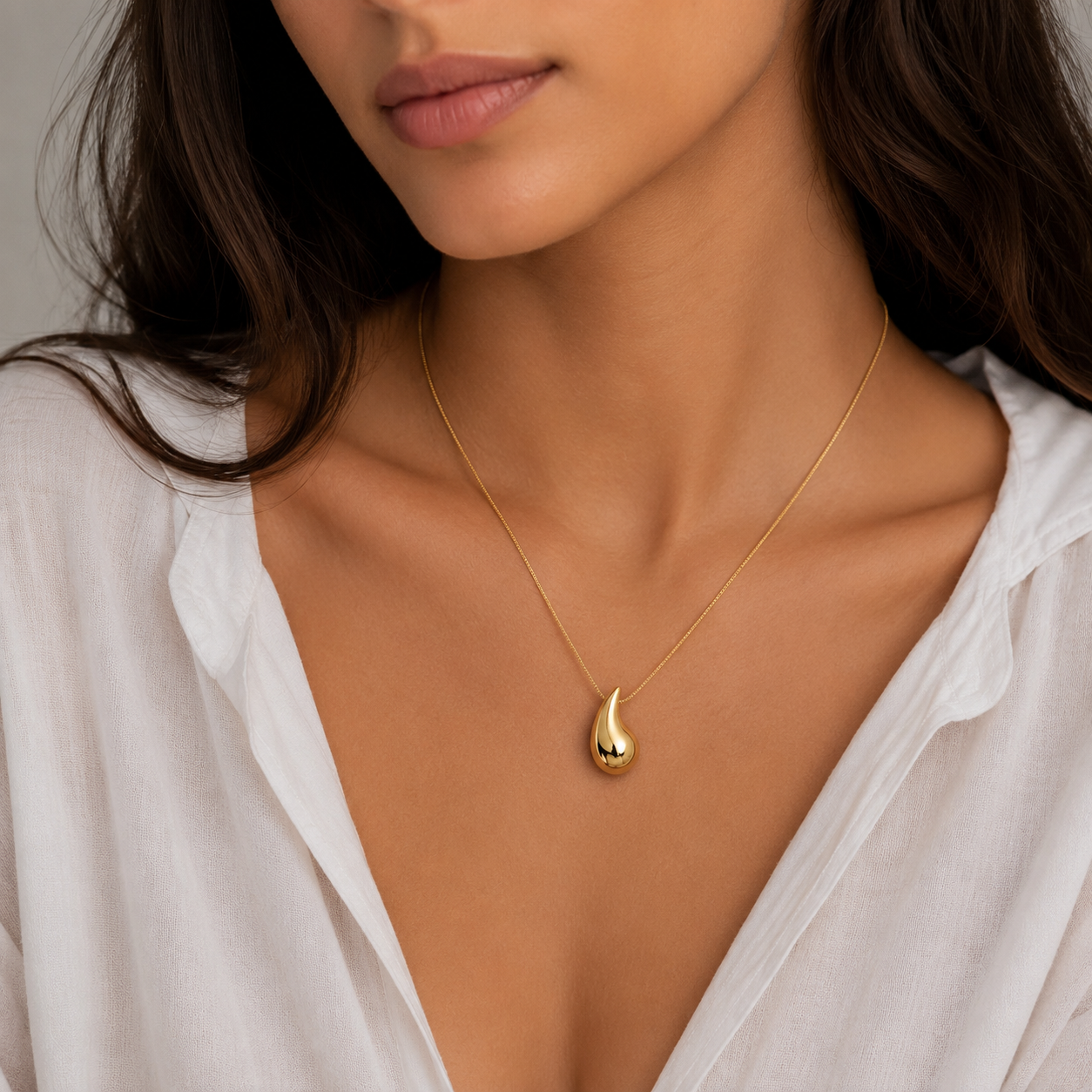 Liquid Gold Tear-Drop Pendant Necklace – 18K Gold Plated