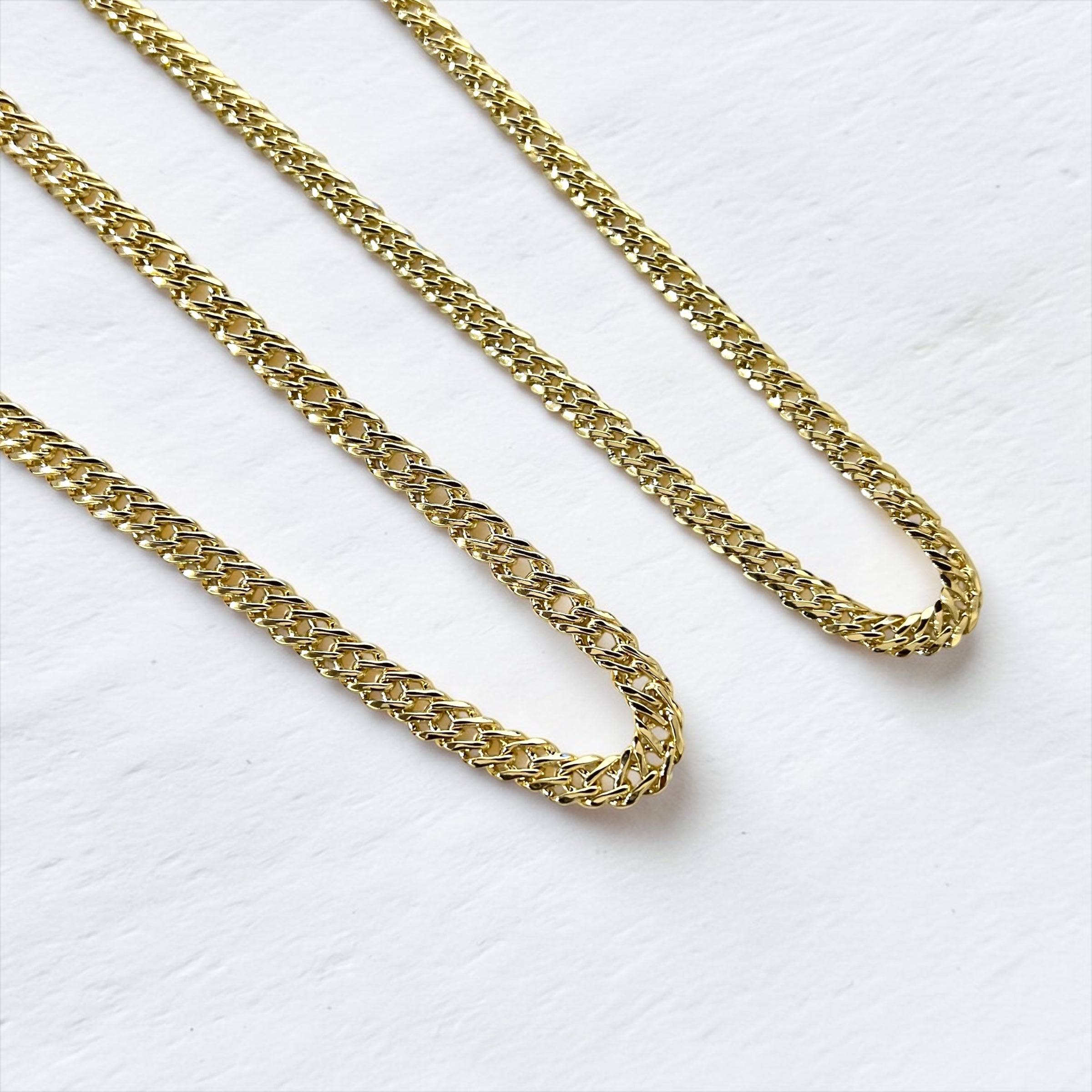 Sleek Cuban Link Chain Necklace 💛✨