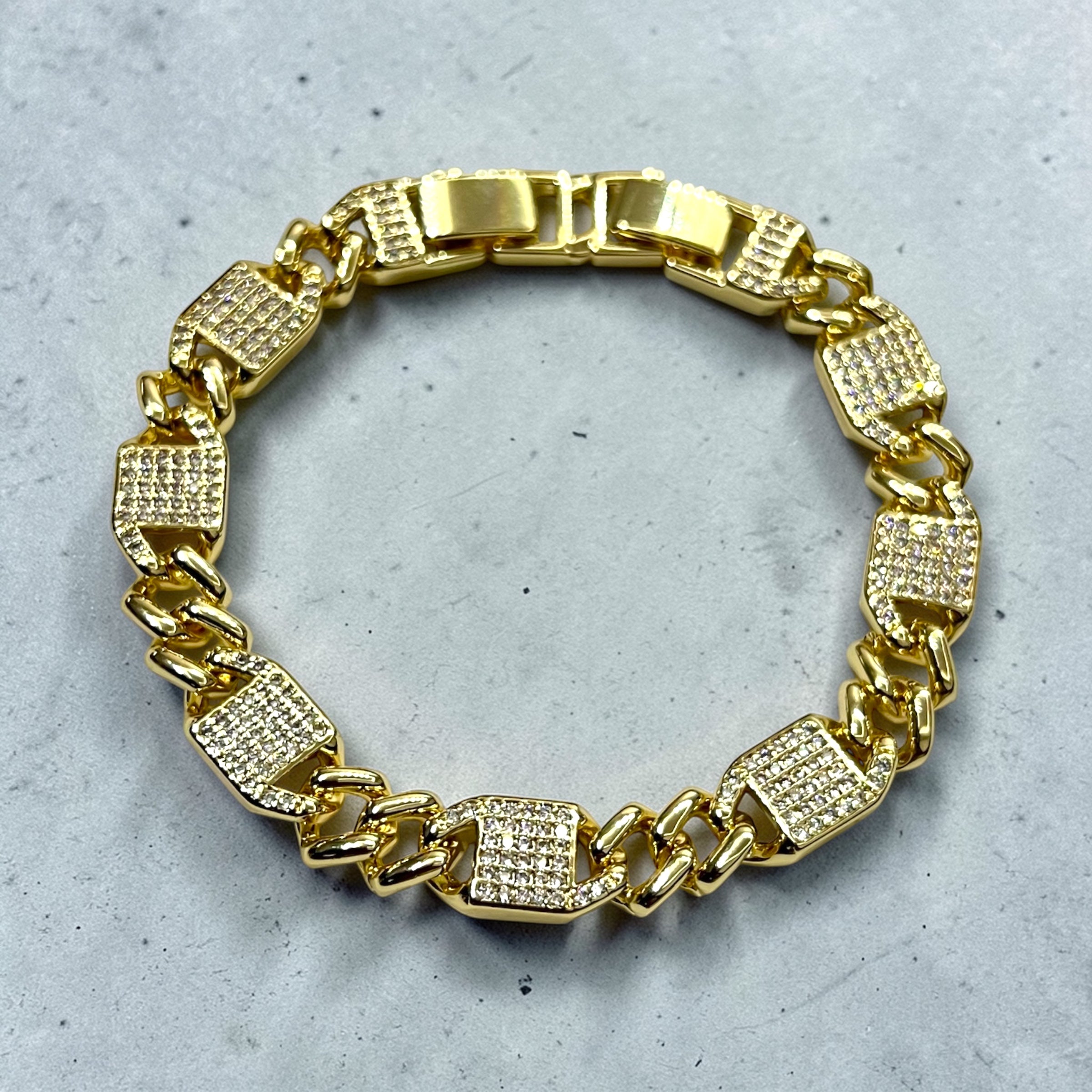 Gold-Plated Cuban Link Bracelet with Pave Plates – Bold & Luxe