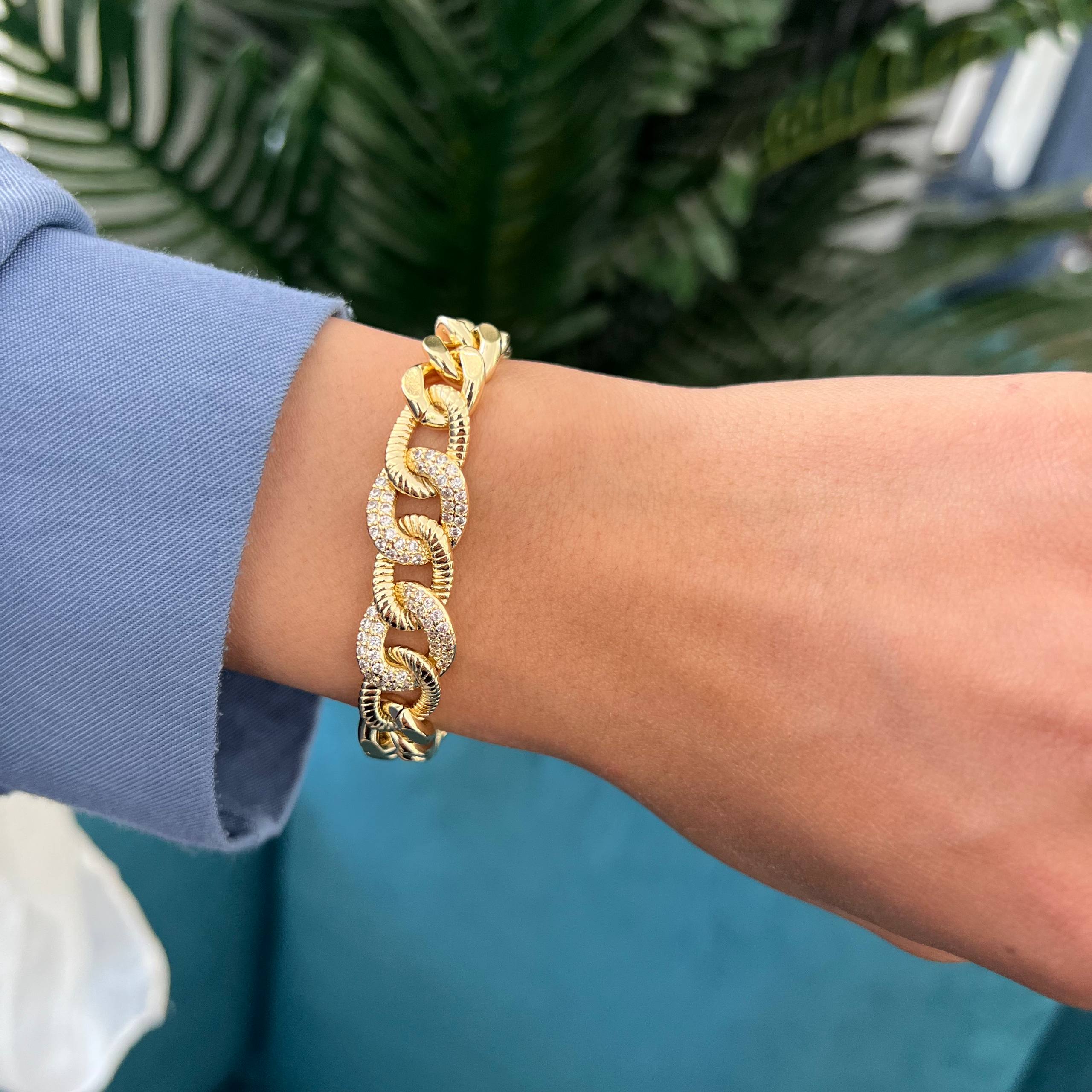 strass “Luxe Chain” 18K Gold-Plated Bracelet 💎✨