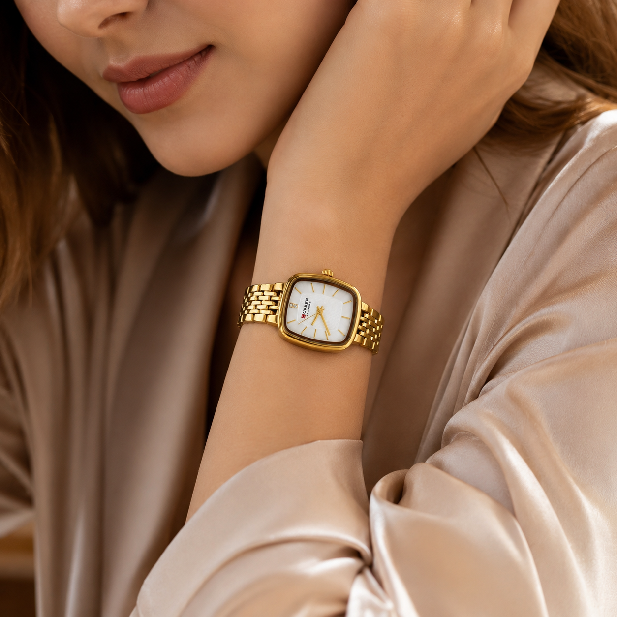 Curren rectangular dial watch(woman)