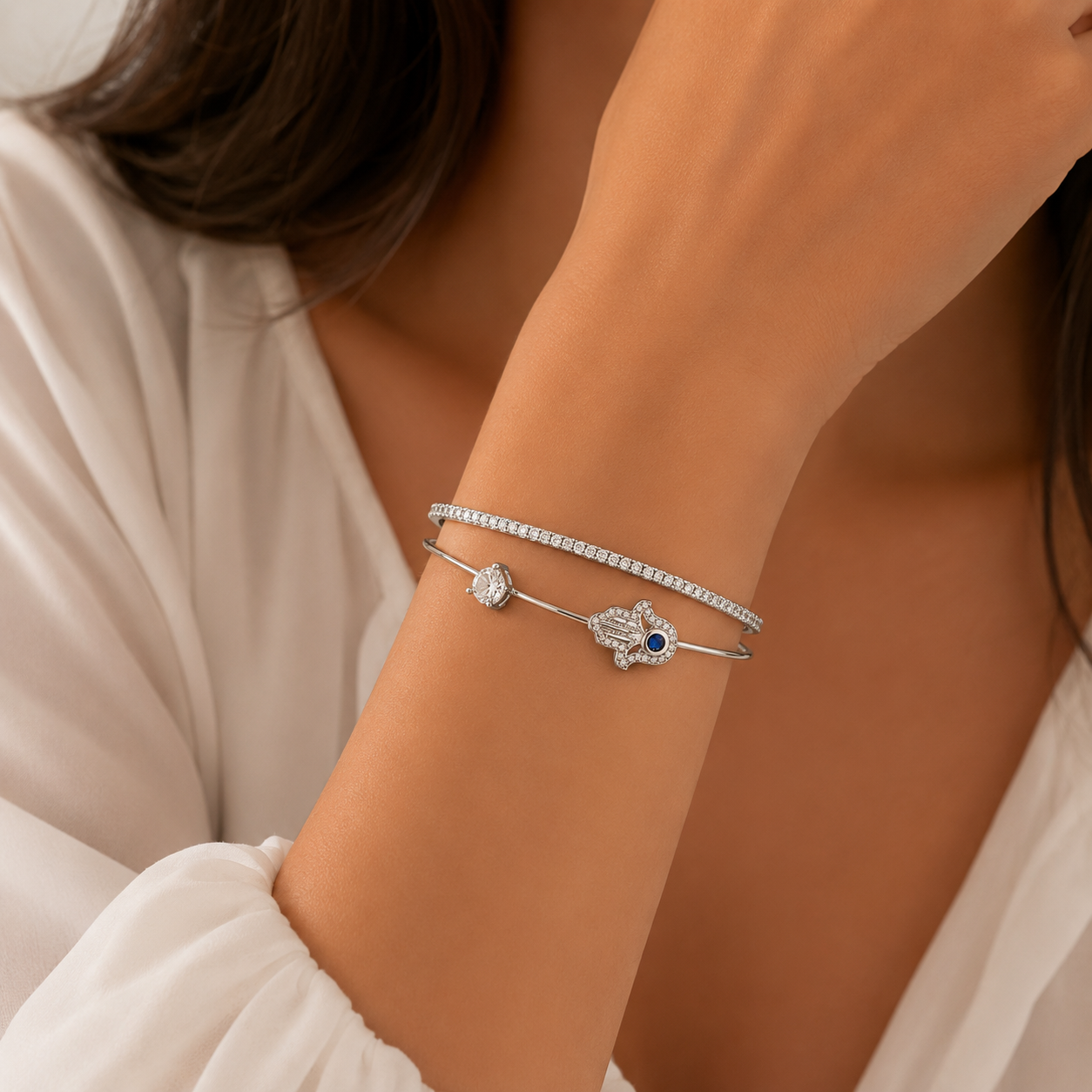 Elegant Silver Cuff Bracelet ā Hamsa, Heart & Crystal Accents š¤āØ