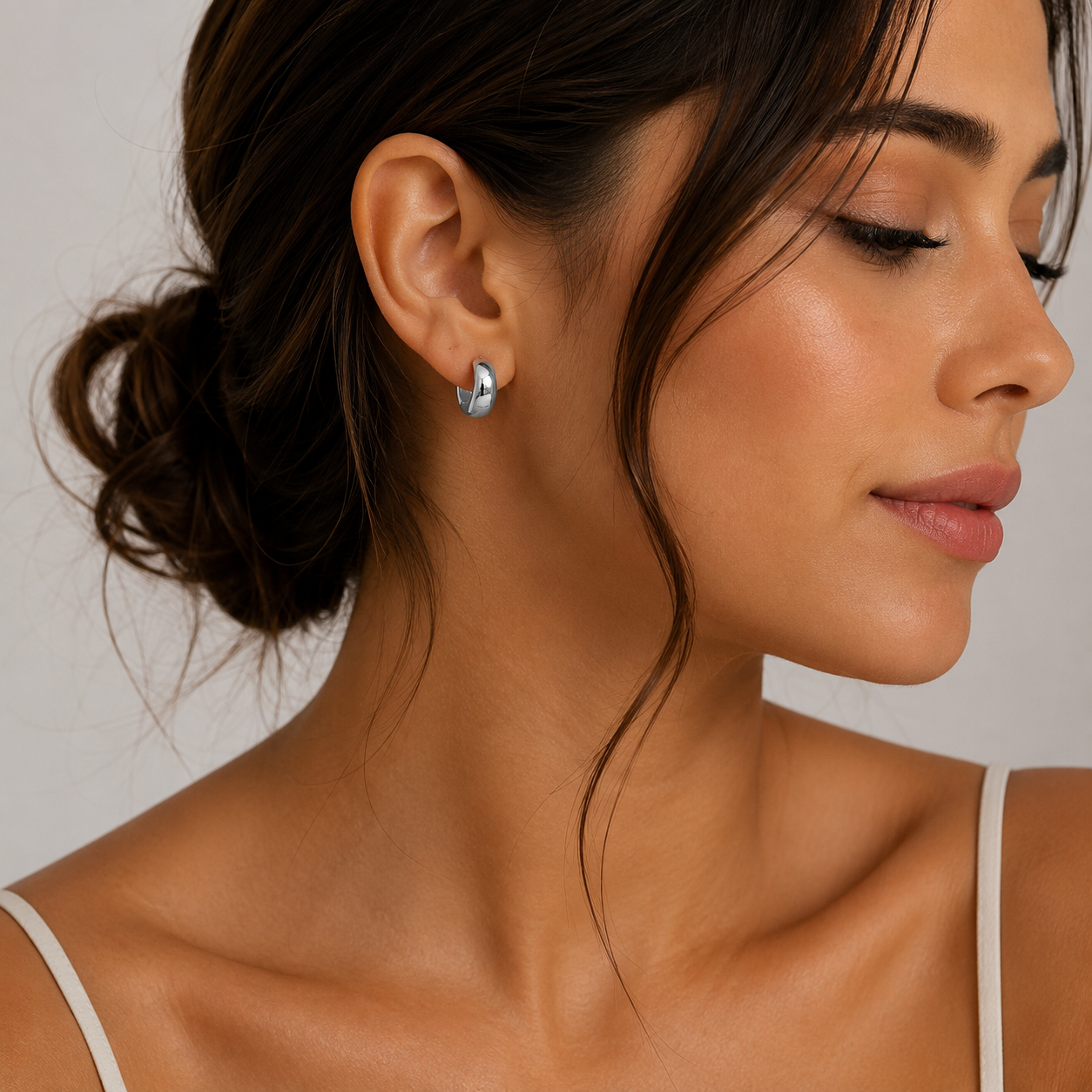 Classic Silver color Chunky Hoops earrings
