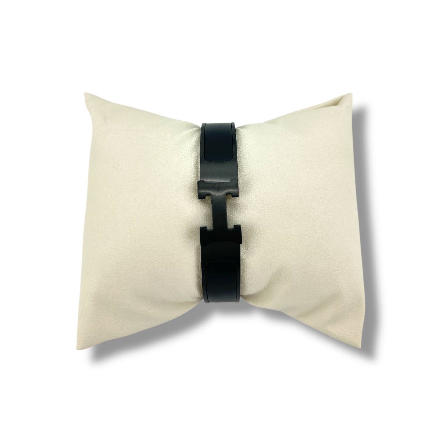 Hermes Classic Men's BANGLE – Tangerine Gold