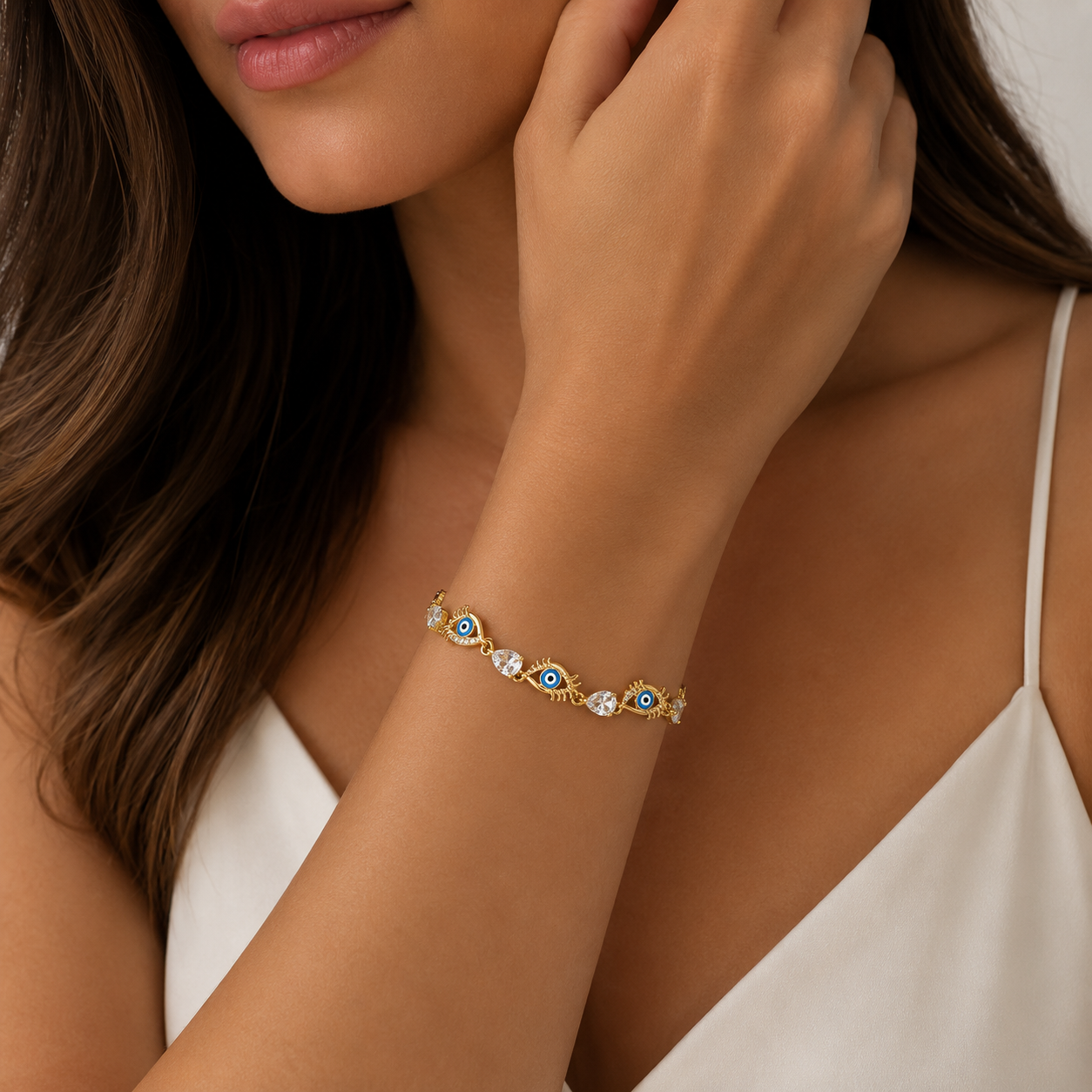 Gold Evil Eye & Heart Crystal Bracelet āØ