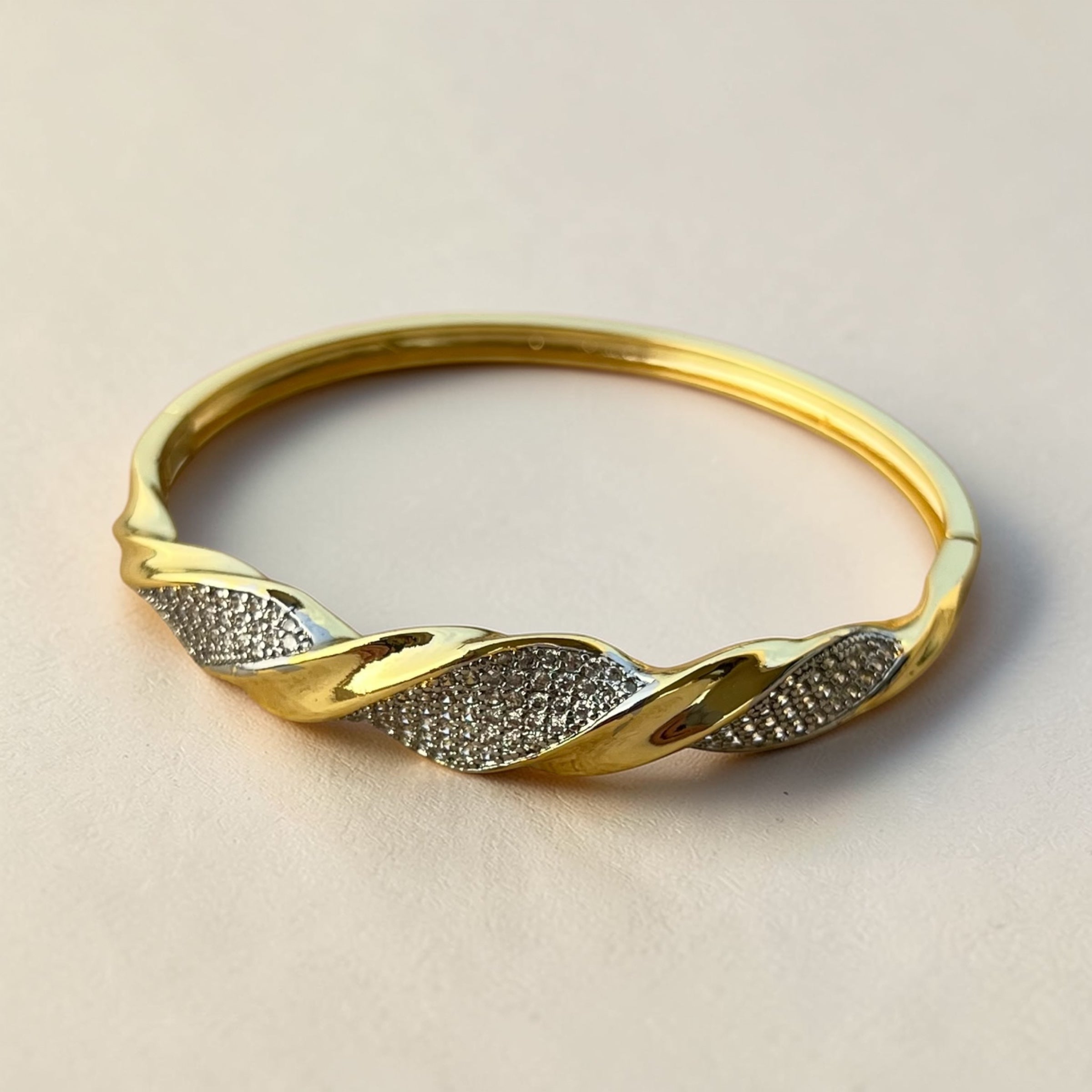 Twisted Pavé Gold Bangle – Soft Sparkle