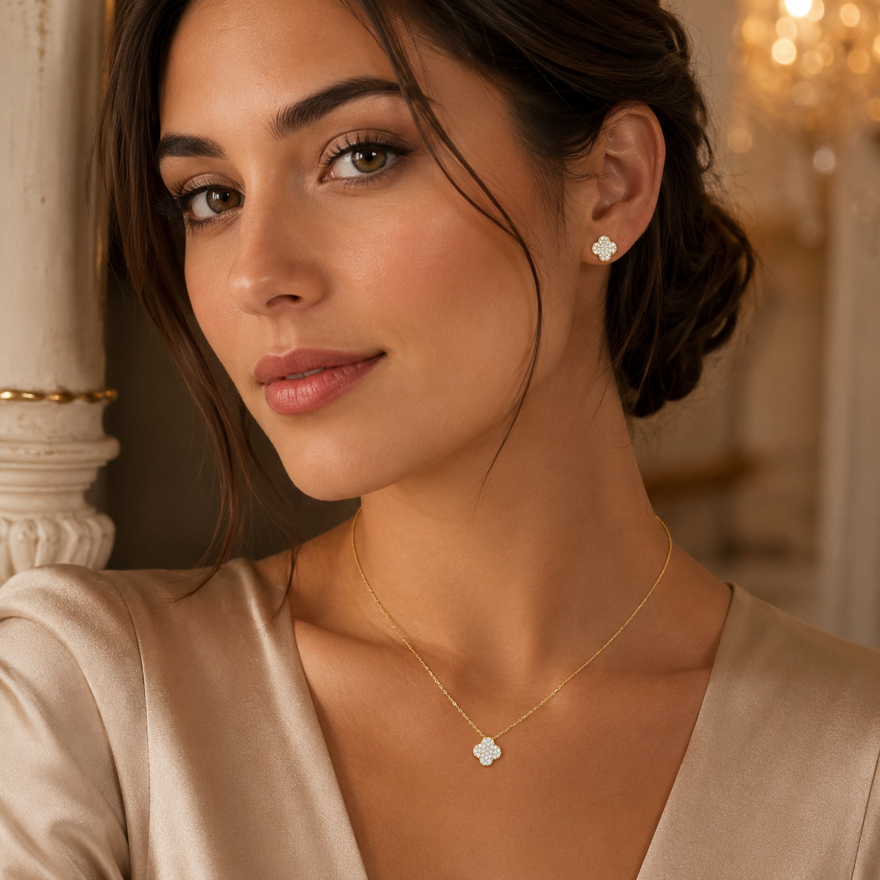 vancleef Golden Pavé Cube Set