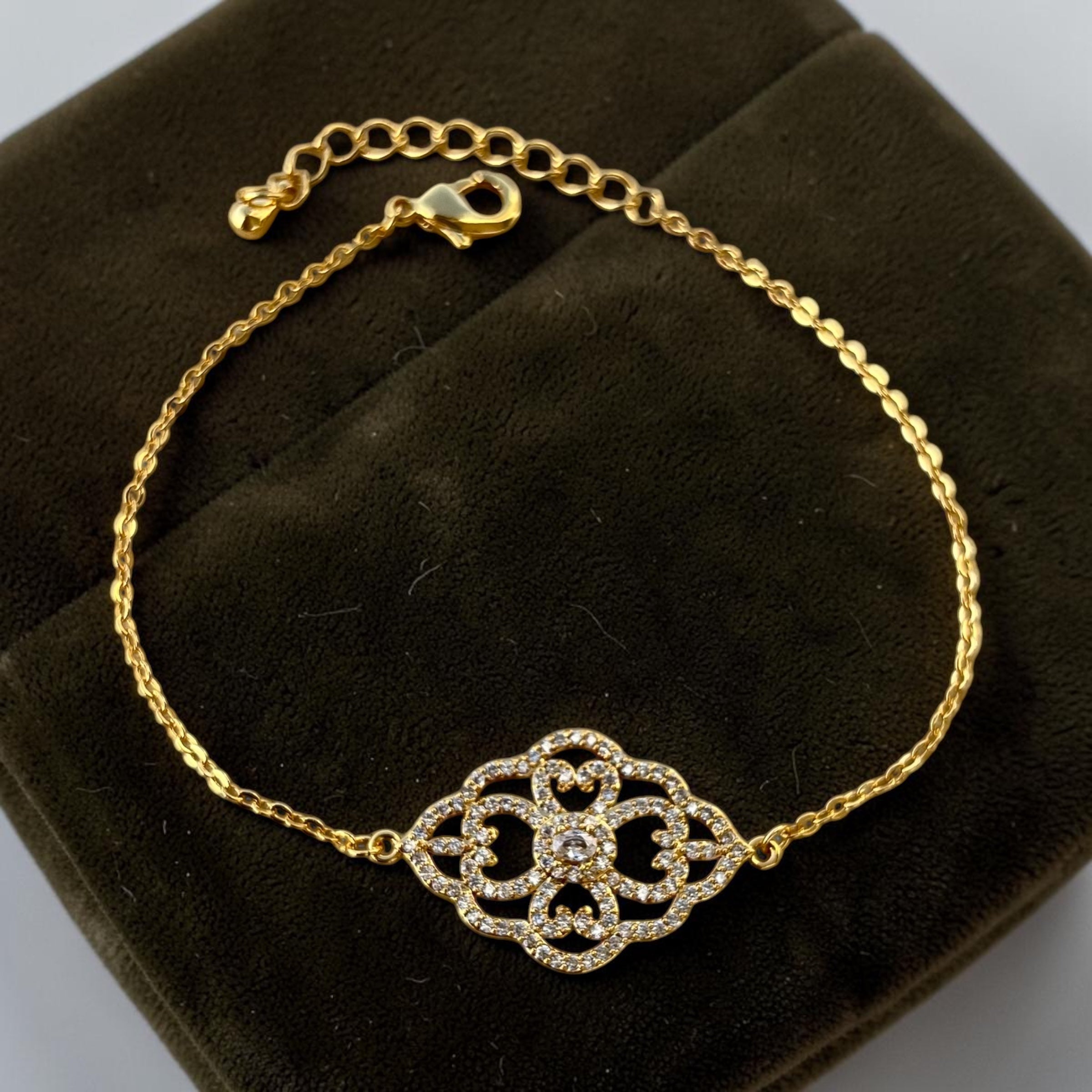 Golden Filigree Bloom Bracelet