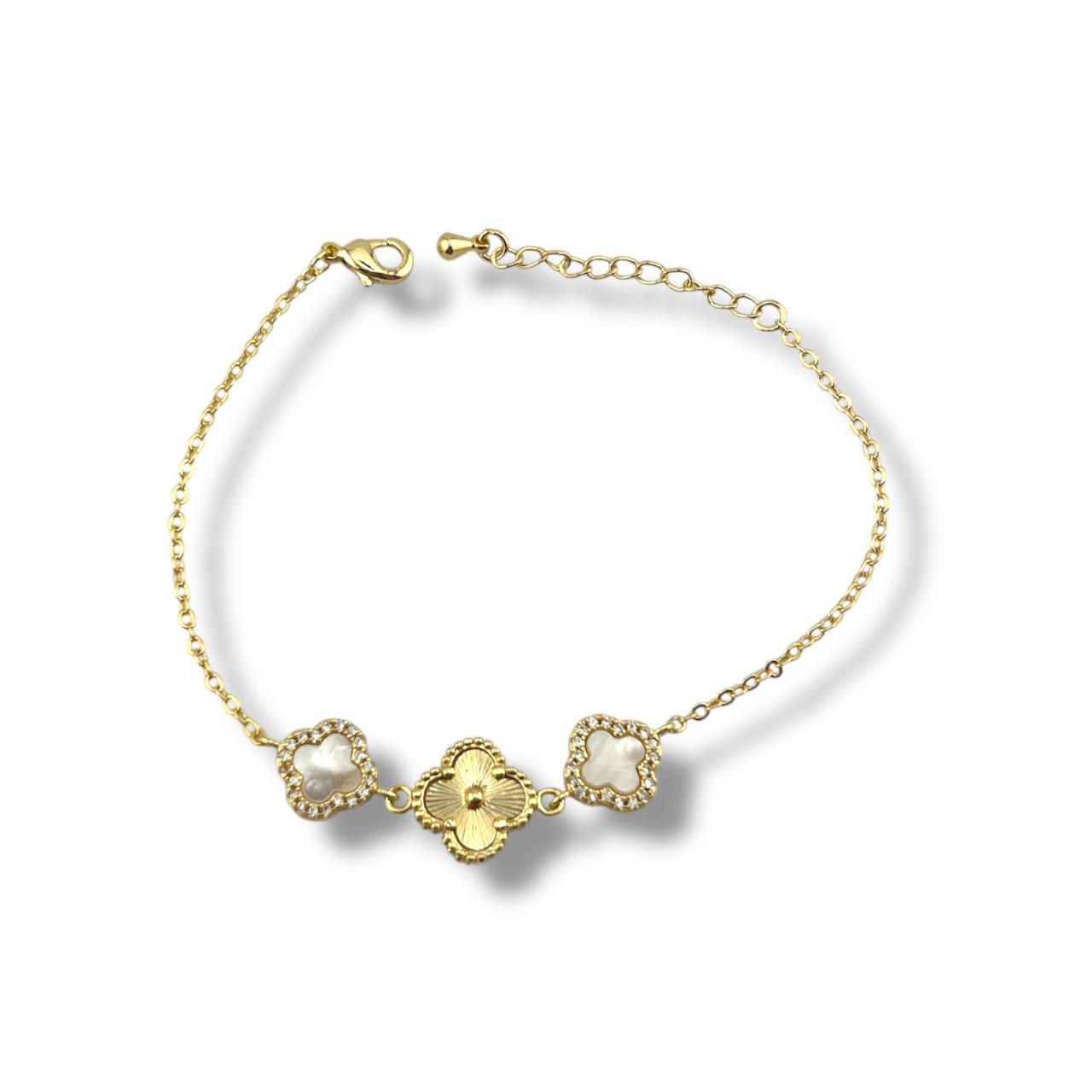 Poshewix Trio Clover Bracelet