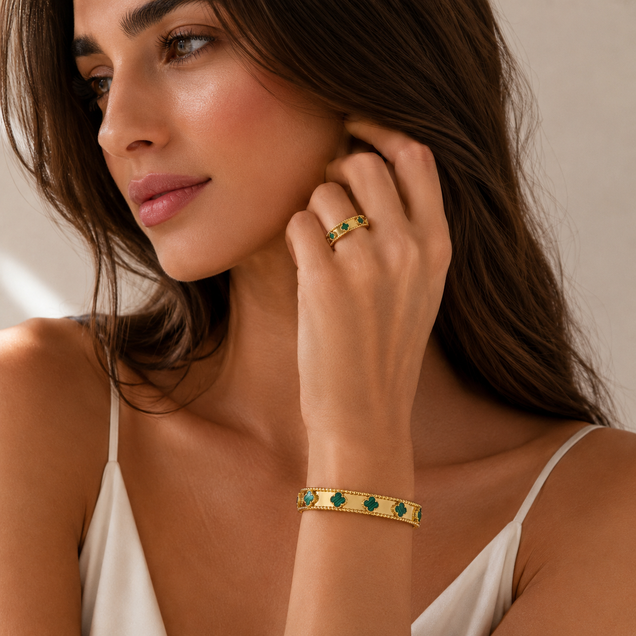 Gold & Green Clover Bracelet & Ring Set ā Lucky Charm Jewelry Duo