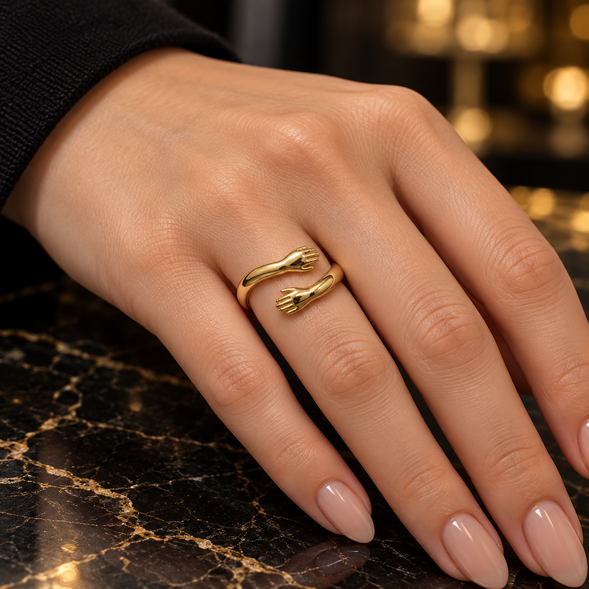 hug Embrace golden Ring