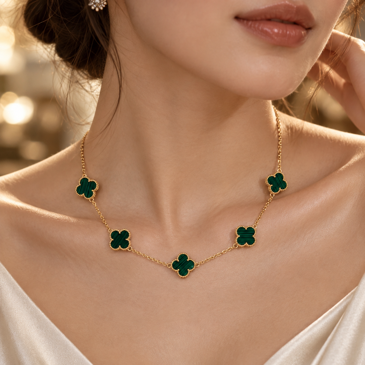 Vip 5 flower Clover Necklace – 18K Gold Plated Elegance(40cm)