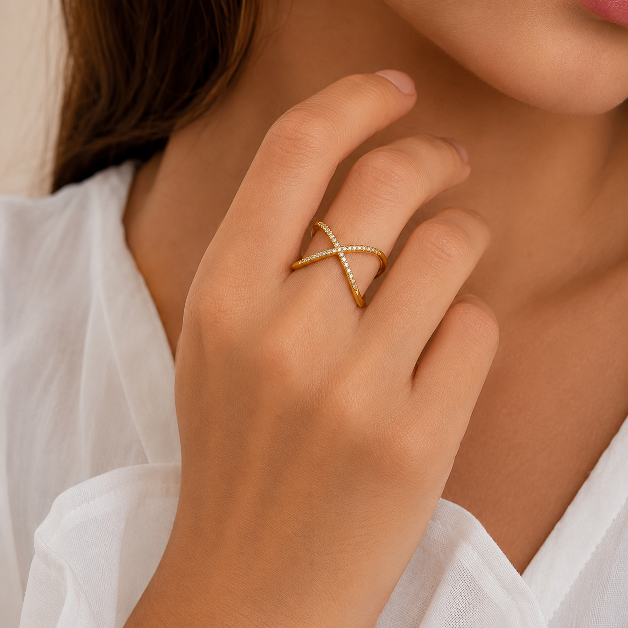 X ring Criss-Cross Sparkle Ring – Gold