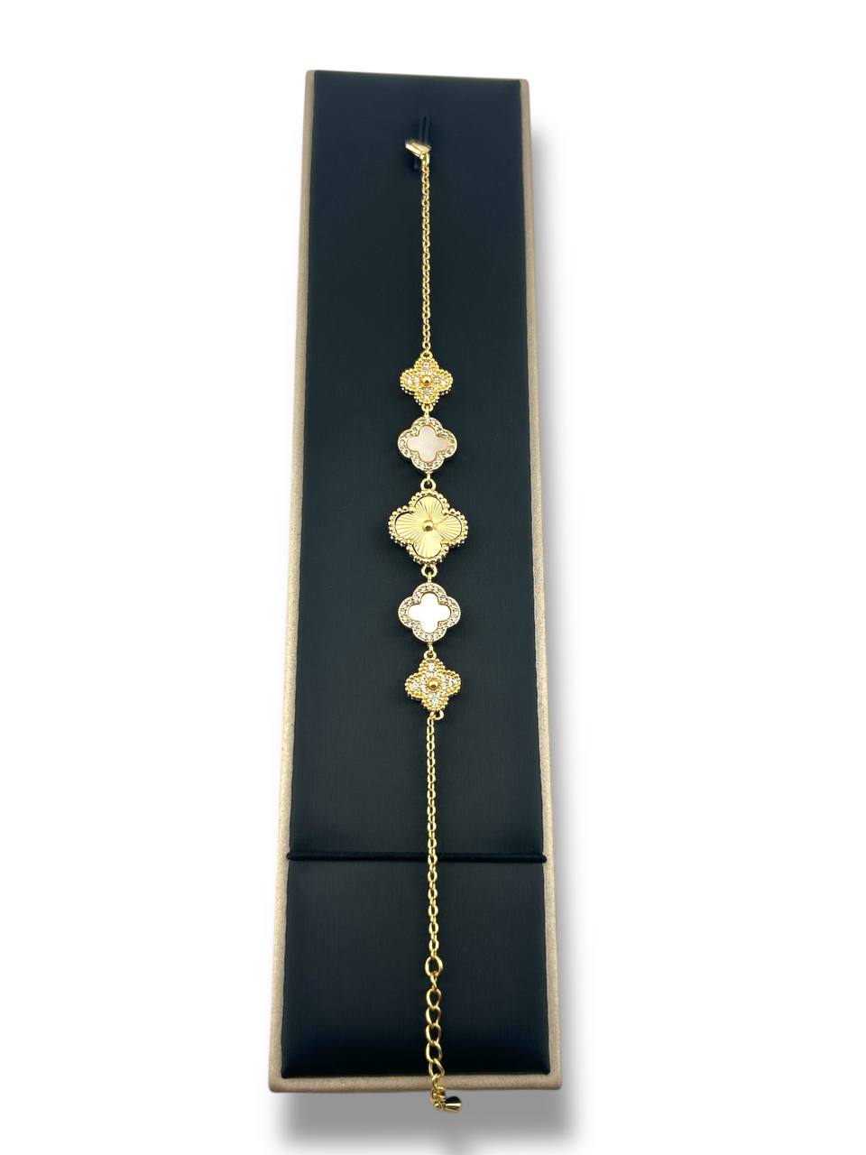 Poshewix Five-Charm Clover Bracelet