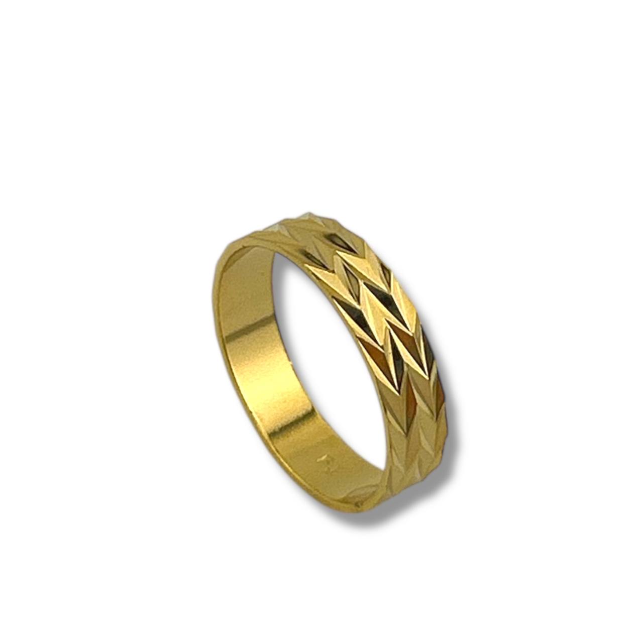 Diamond Texture Band Ring – Gold & Silver