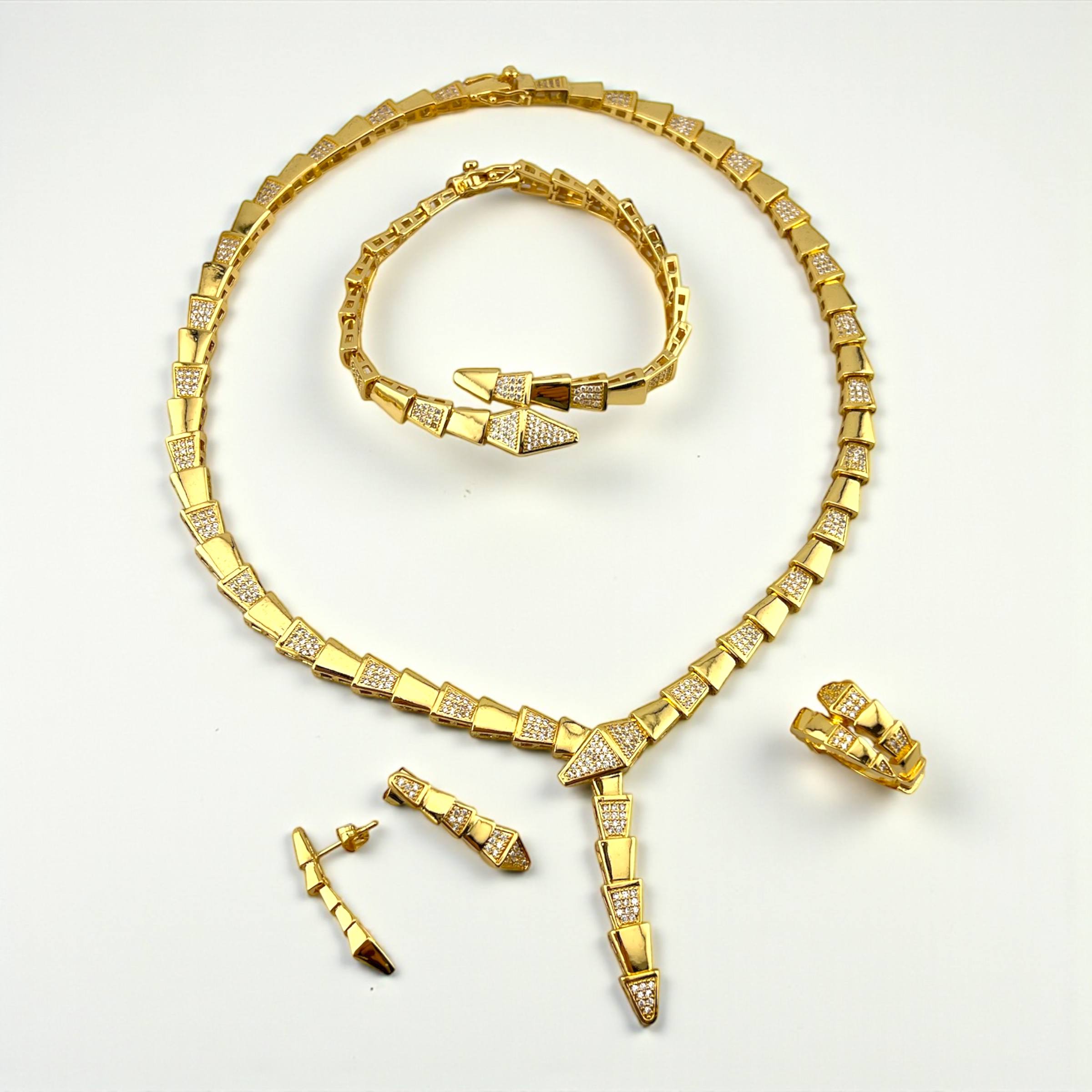 Bvulgari Royal Serpent Luxe Jewelry Set ✨