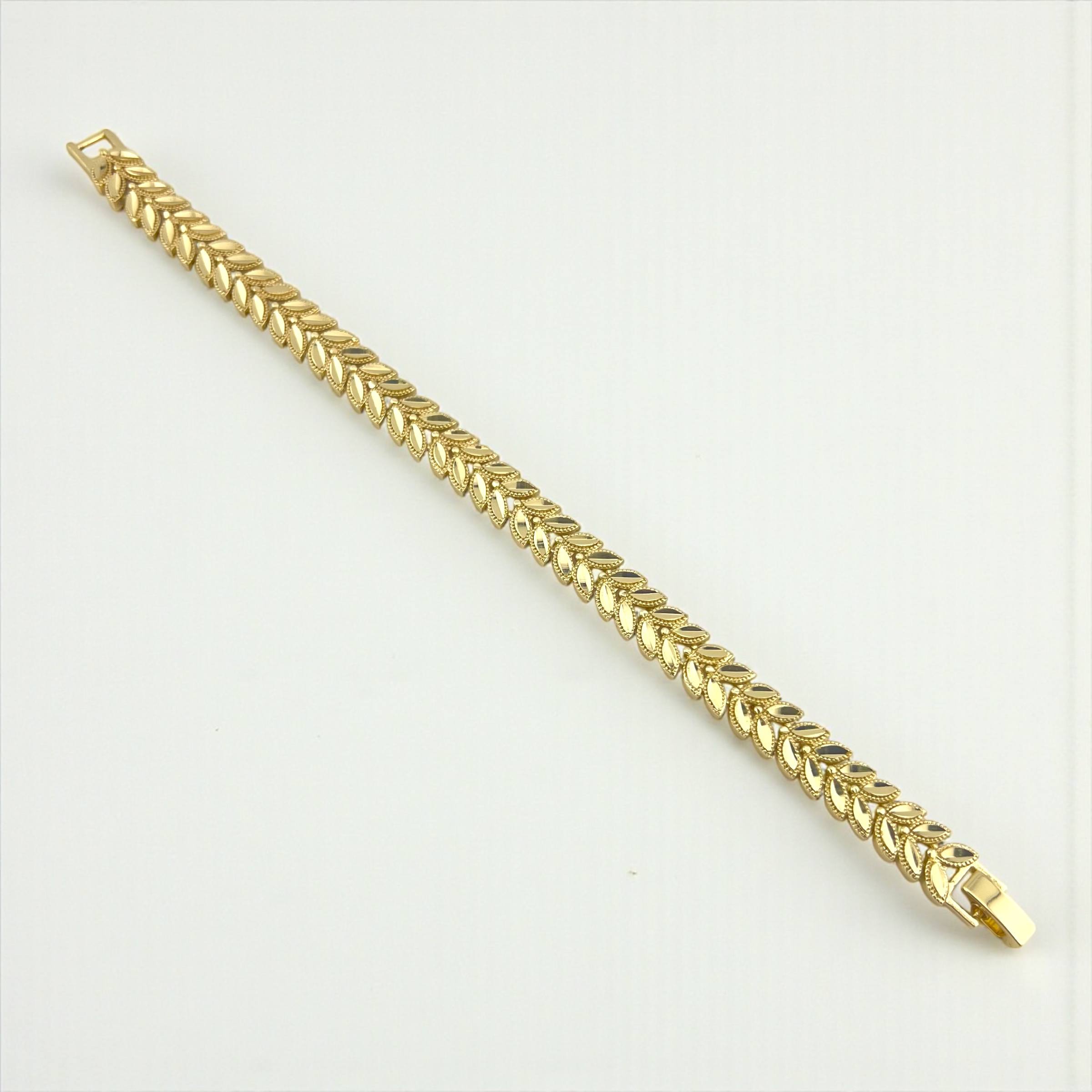Seda wheat “Golden Leaf” 18K Gold-Plated Bracelet 🌿✨