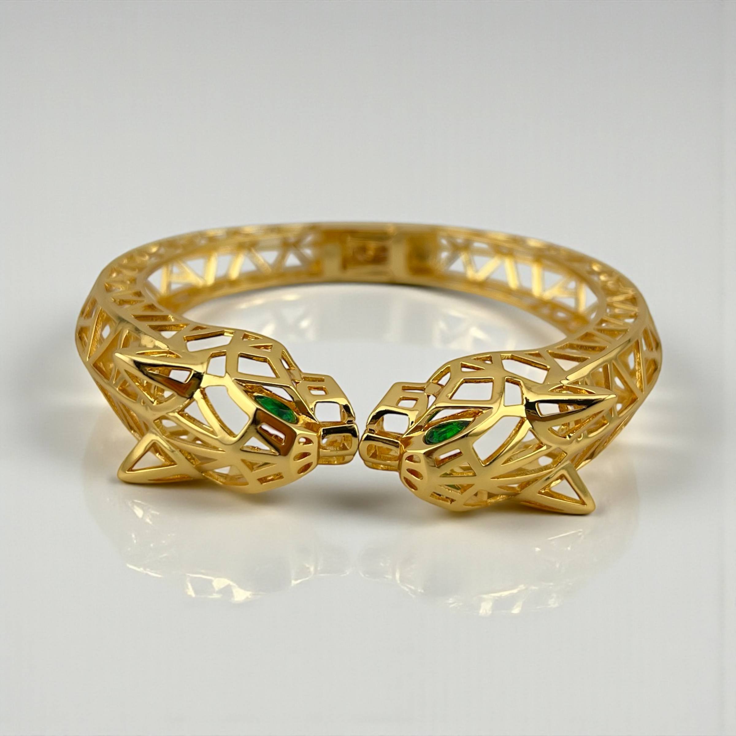 Tiger Twin Panther Bangle – Power Meets Luxury ✨