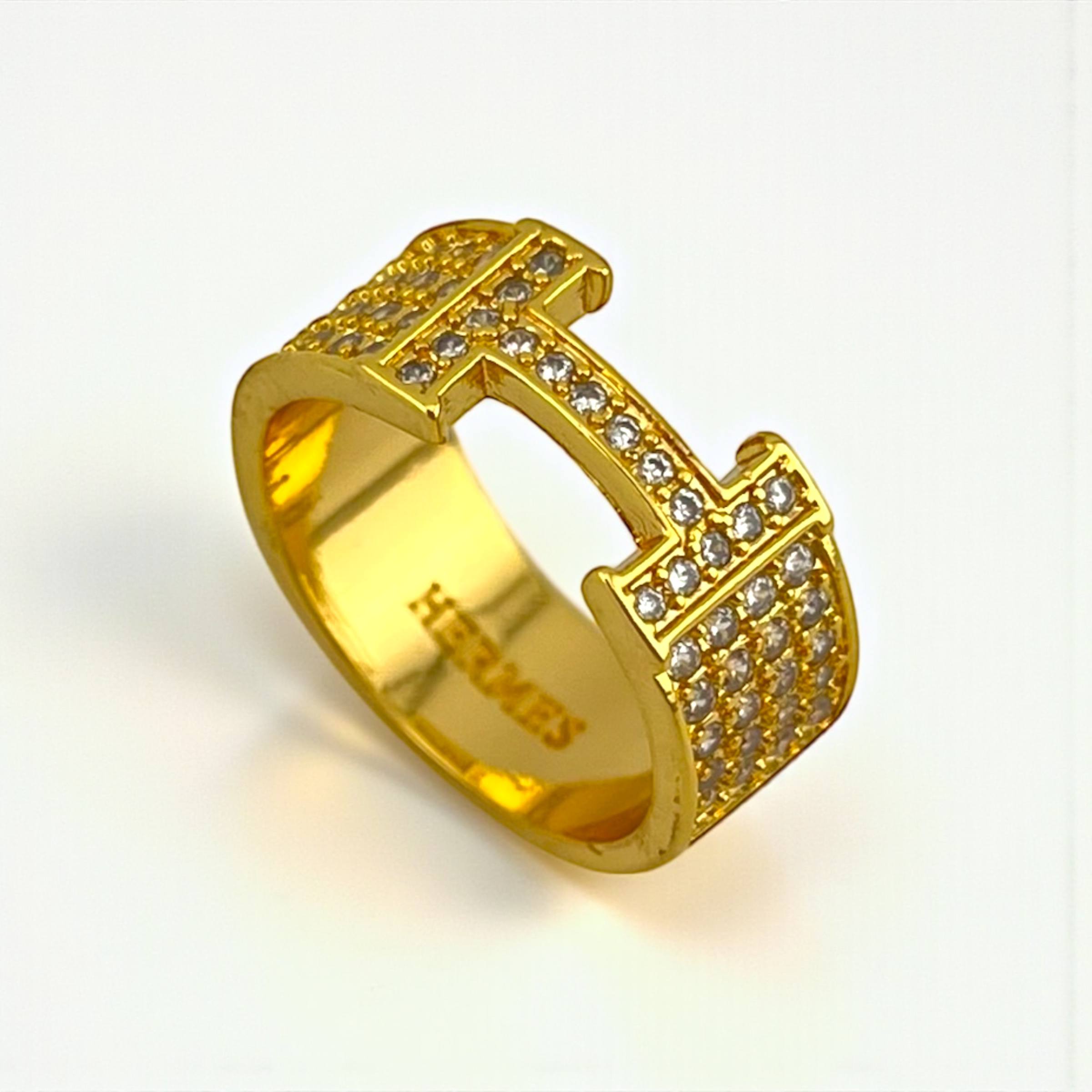 Hermes Signature Ring – Gold Edition