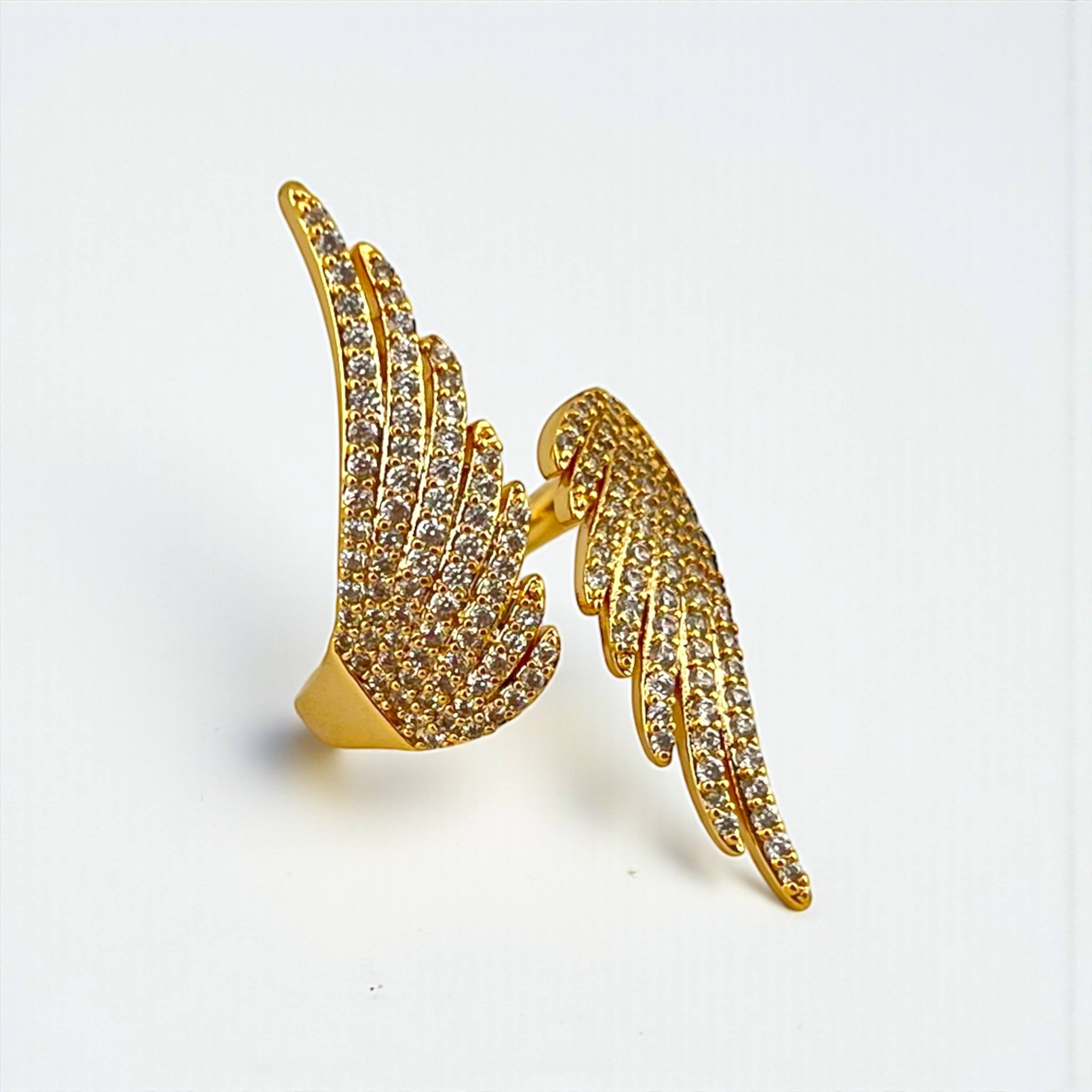 ✨Freedom Celestia Wing Ring – Divine Sparkle Edition