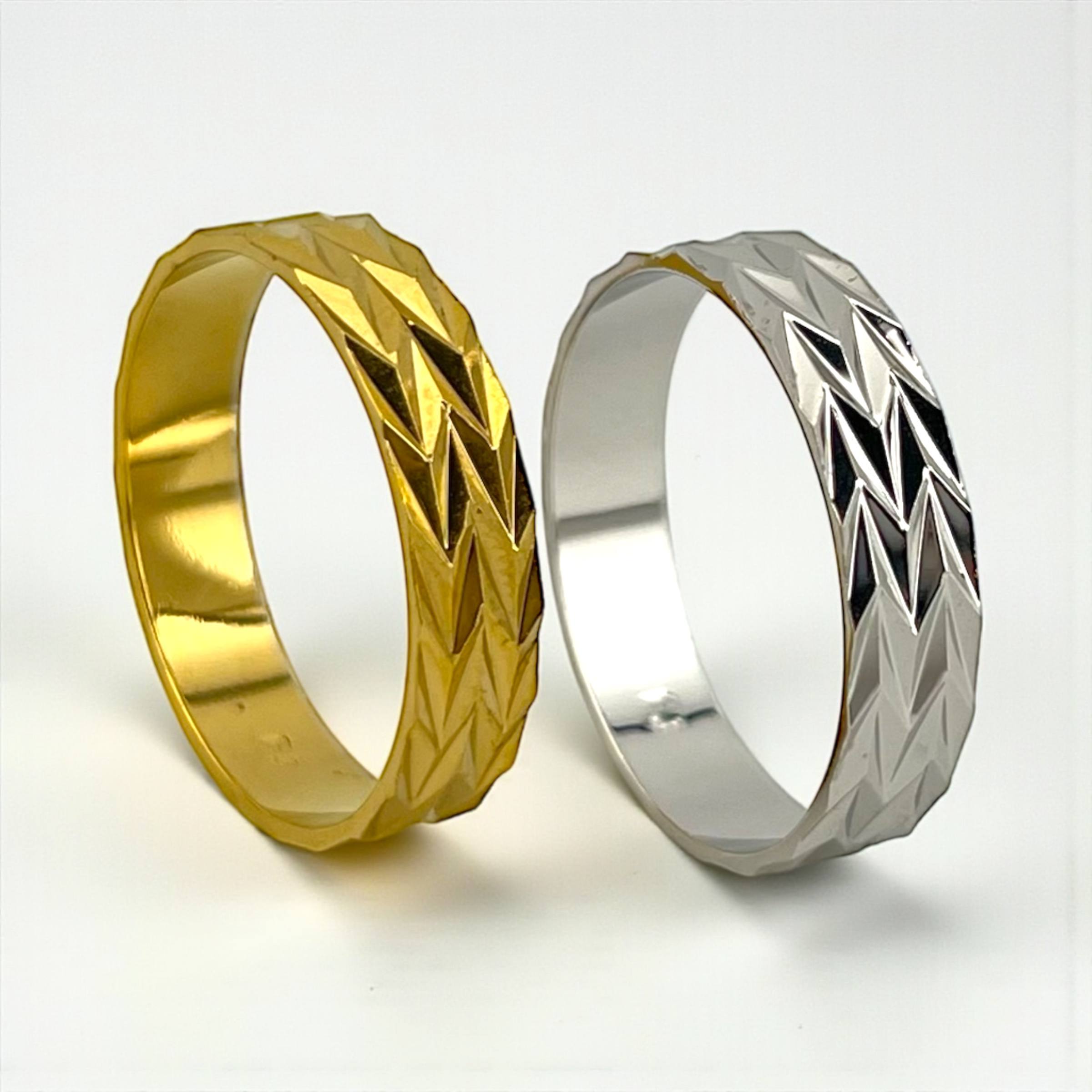 Wedding ring Diamond Texture Band Ring β Gold & Silver