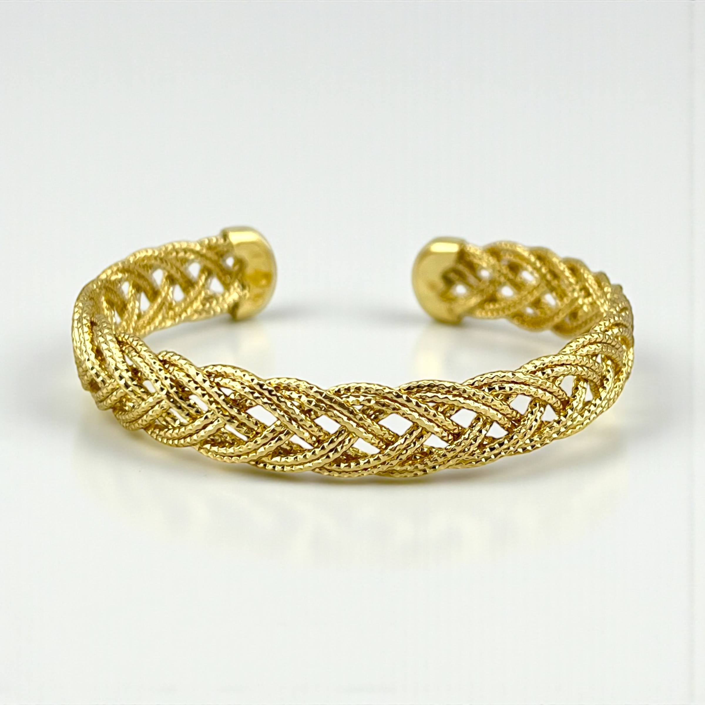 Braided Gold Cuff Bracelet ā Textured Woven Design
