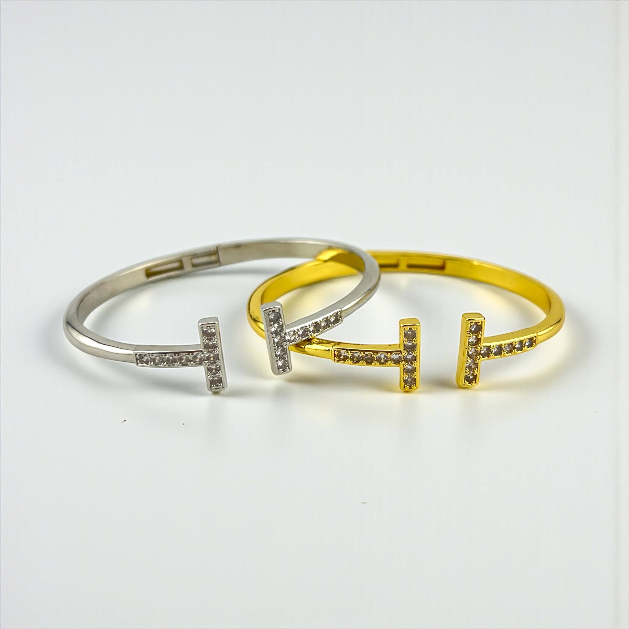 tiffany with stone Bangle