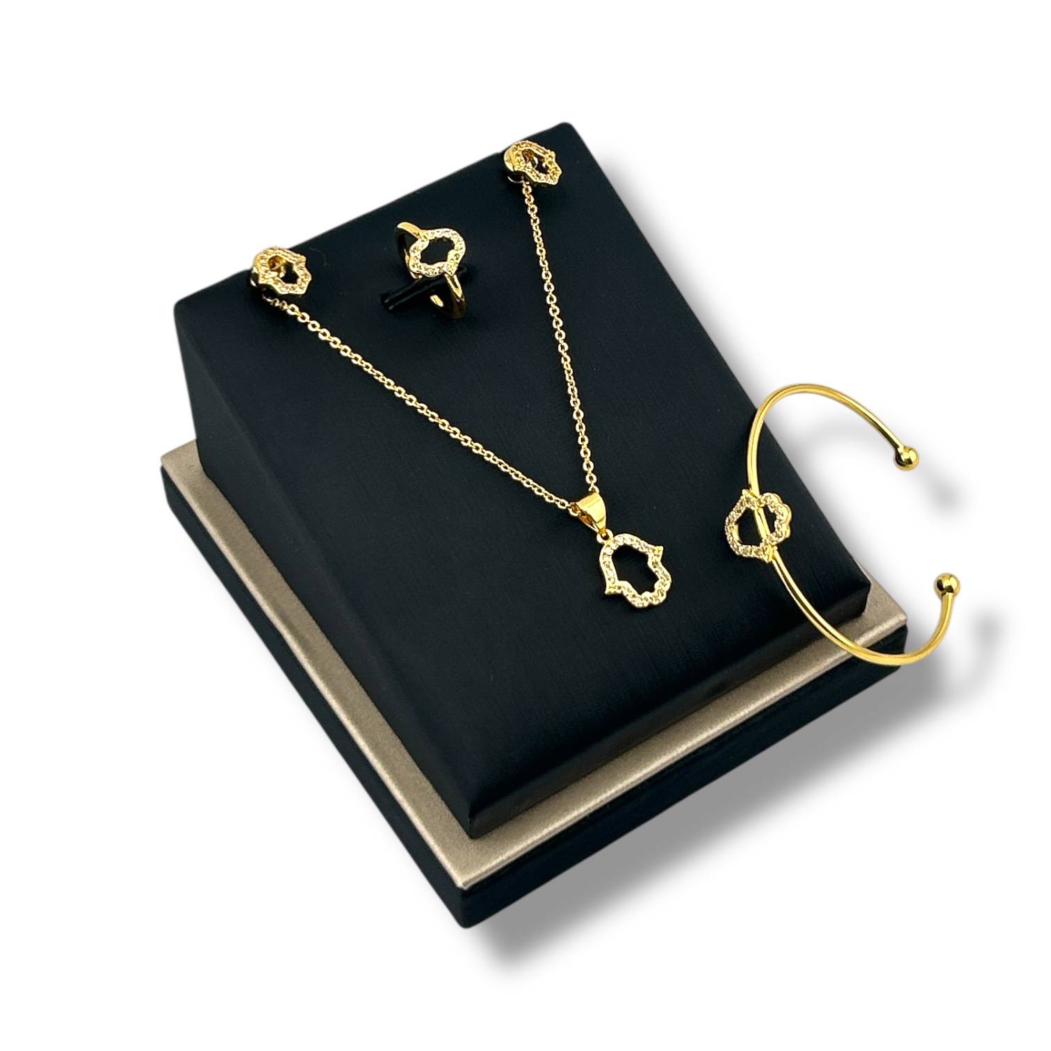 Coral Reef Elegance – 4 Piece Set