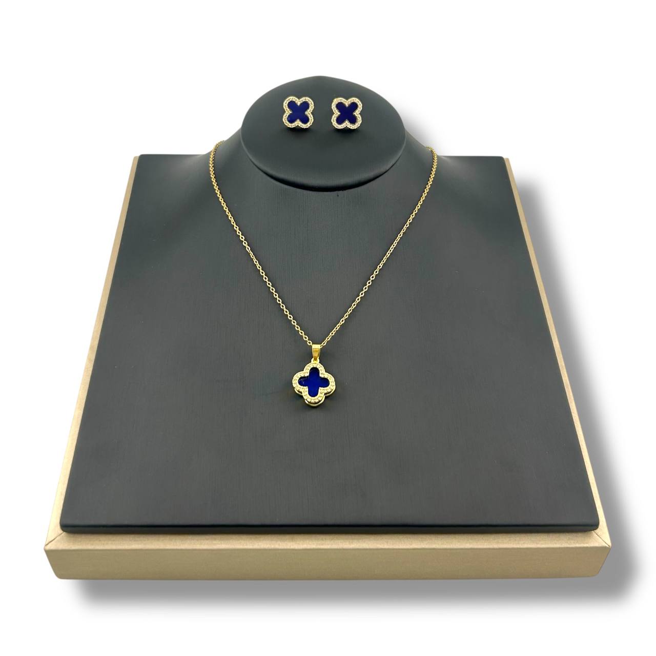 Clover Radiance Set-golden color