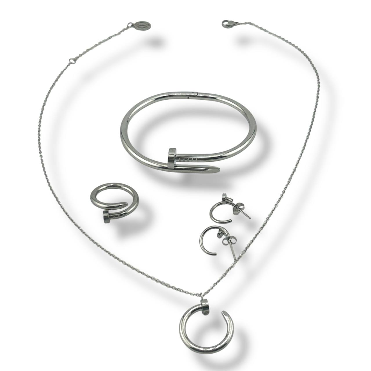 pin and clue cartier Sleek Rebel – Silver color Nail Loop Set