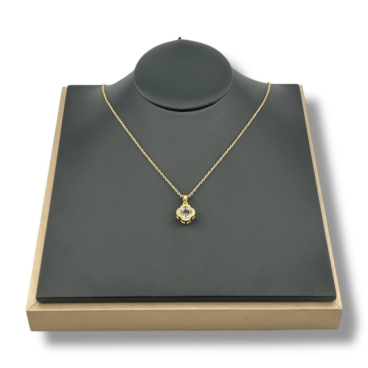 Vintage Royal Charm Necklace ā Gold