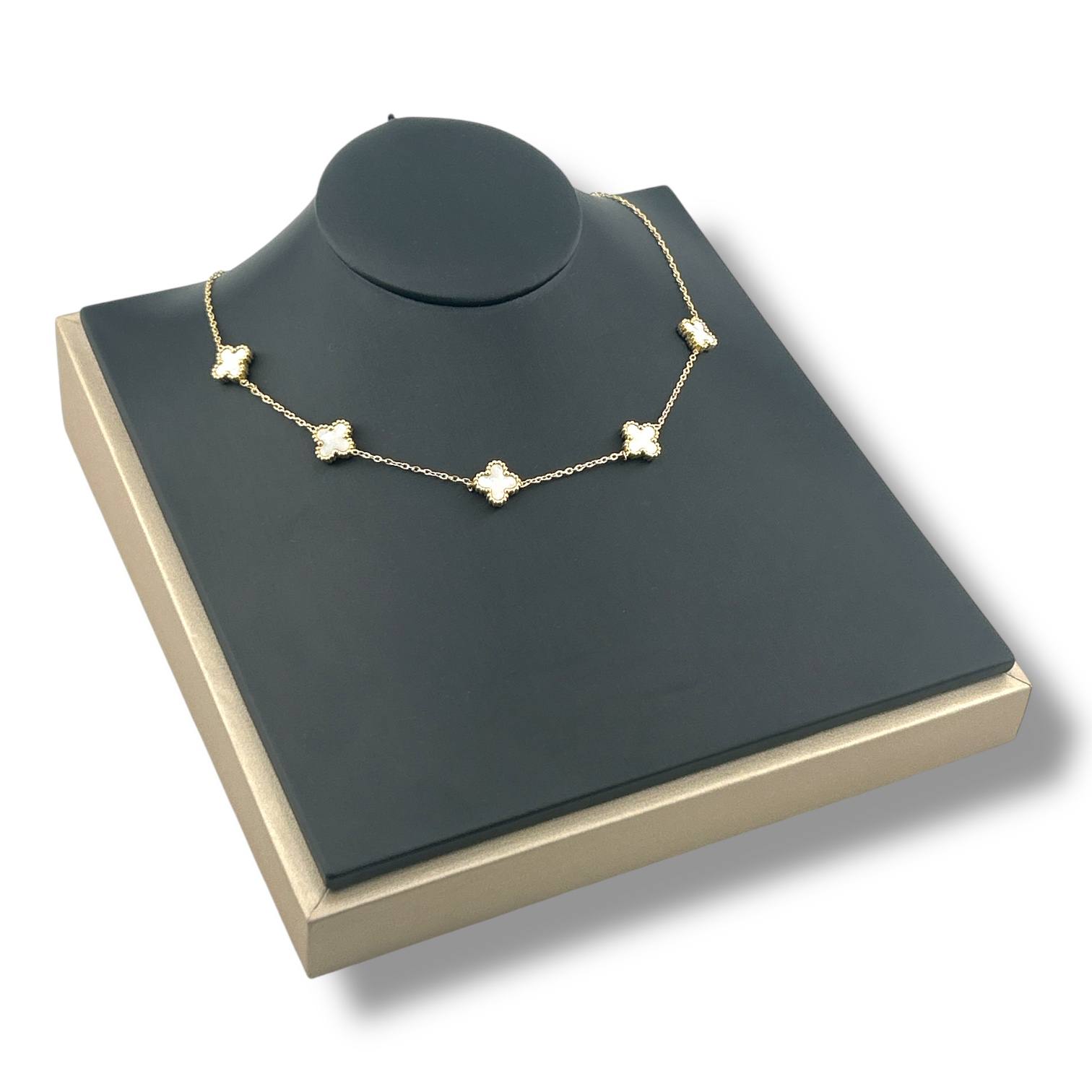 ✨ White VANCLEEF Necklace – 18K Gold-Plated