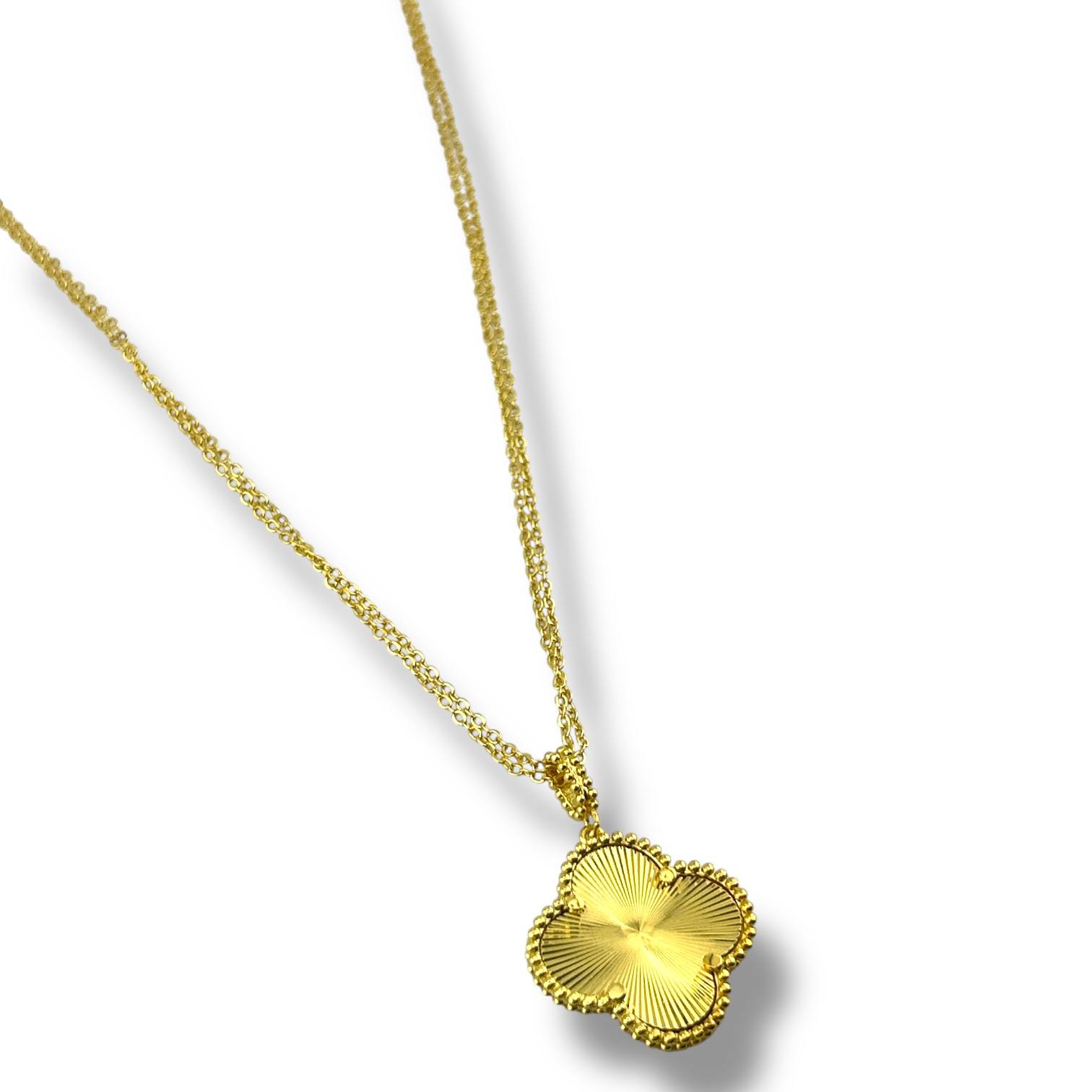 Pearl Clover Pendant Necklace – 18K Gold-Plated