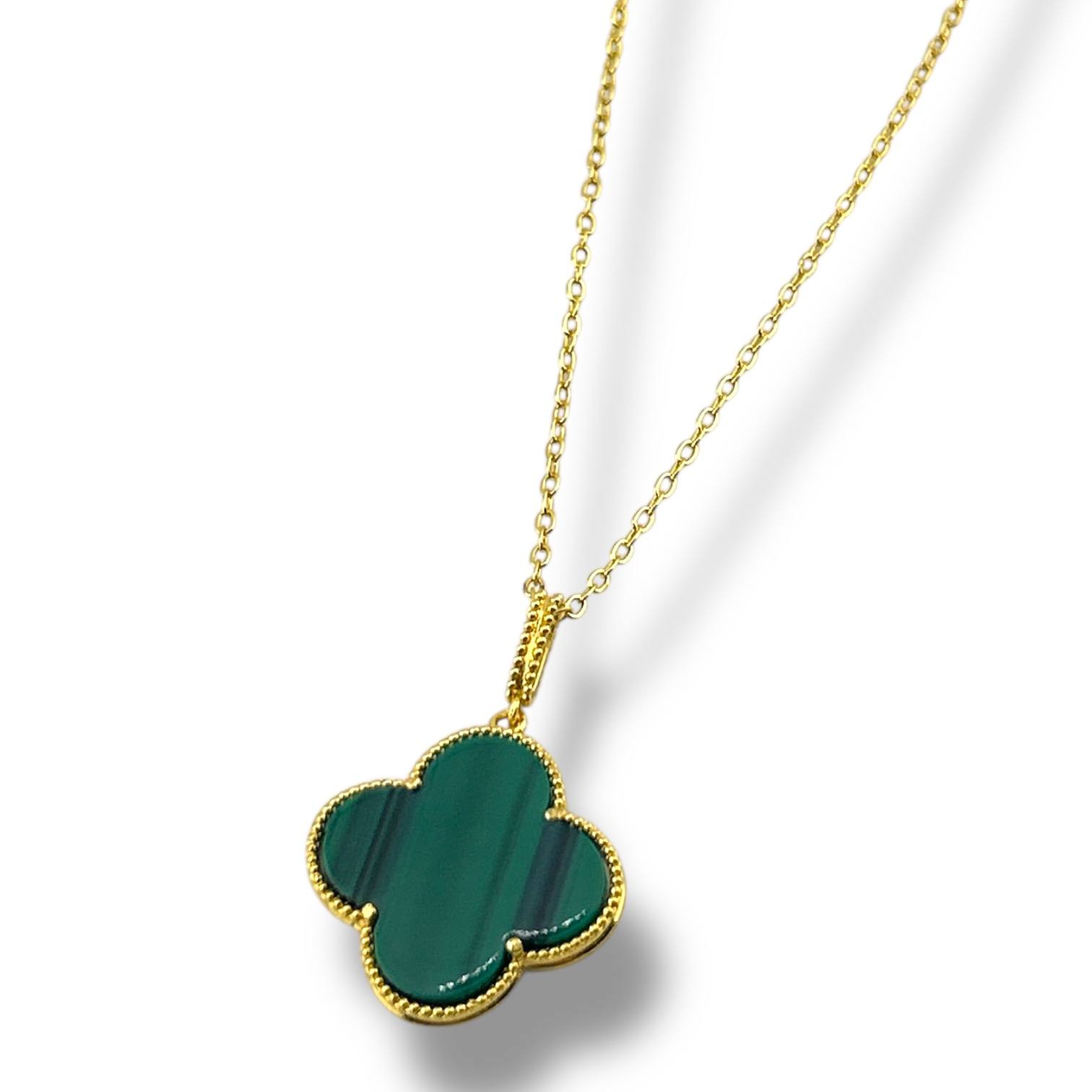 Pearl Clover Pendant Necklace – 18K Gold-Plated