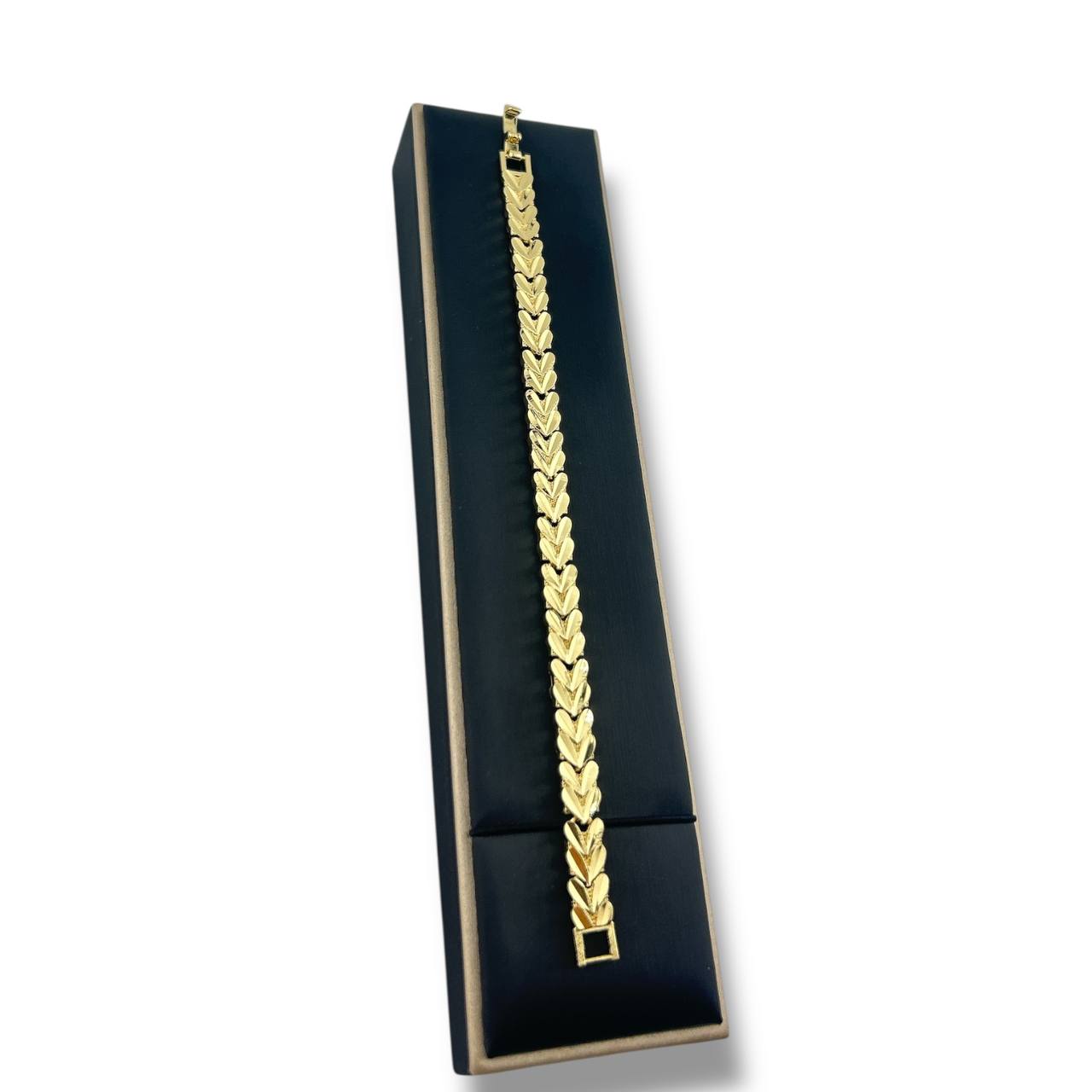 Sleek Chevron Link Gold Bracelet