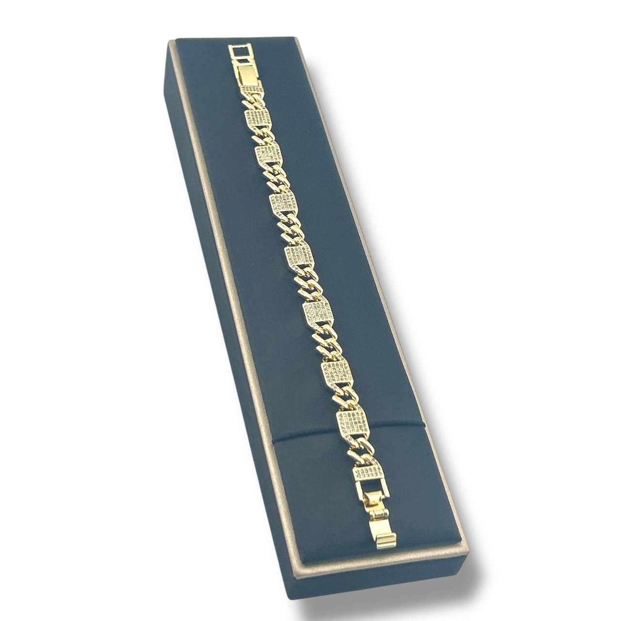 Gold-Plated Cuban Link Bracelet with Pave Plates – Bold & Luxe