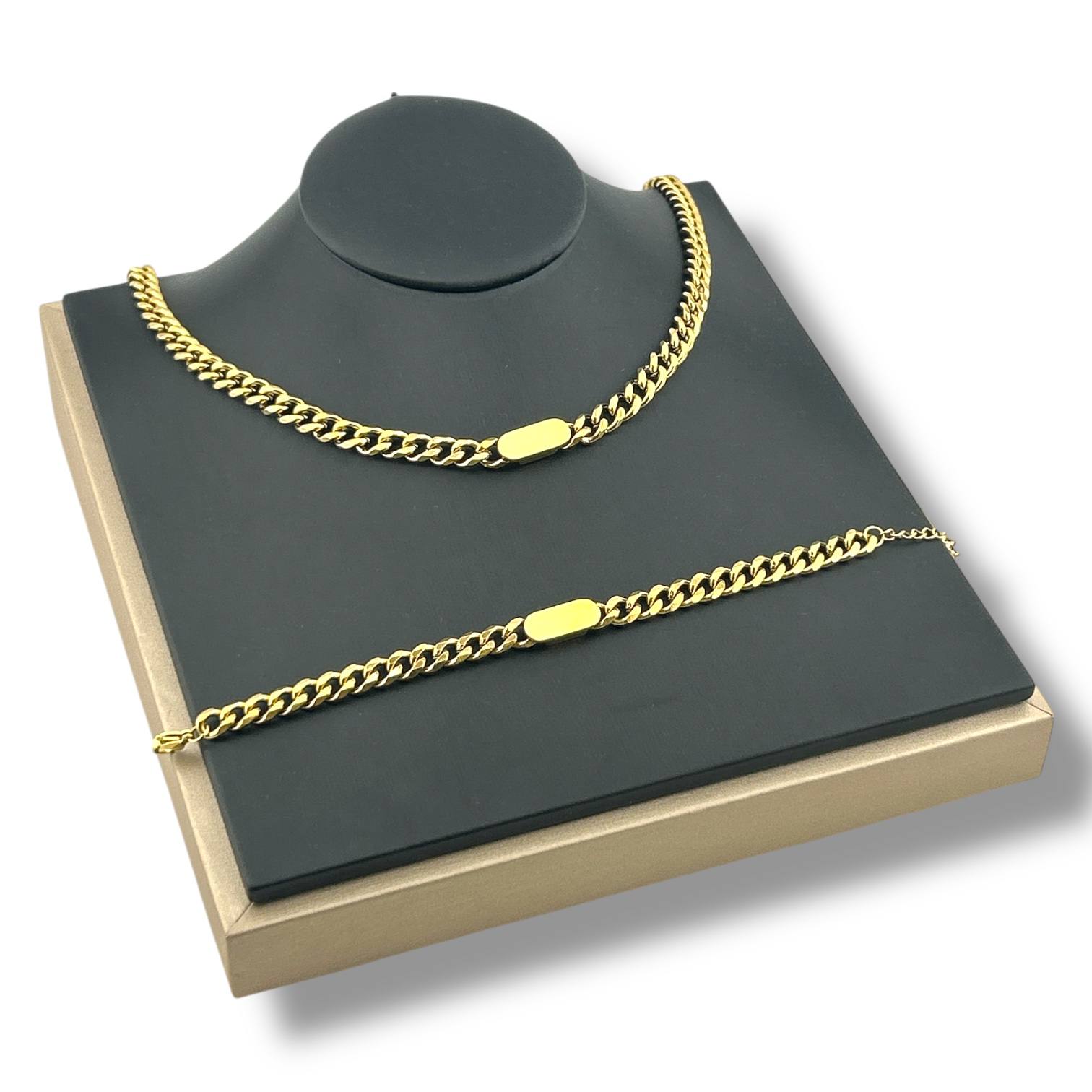 Silver Cuban Chain Necklace & Bracelet Set – Minimalist Edition
